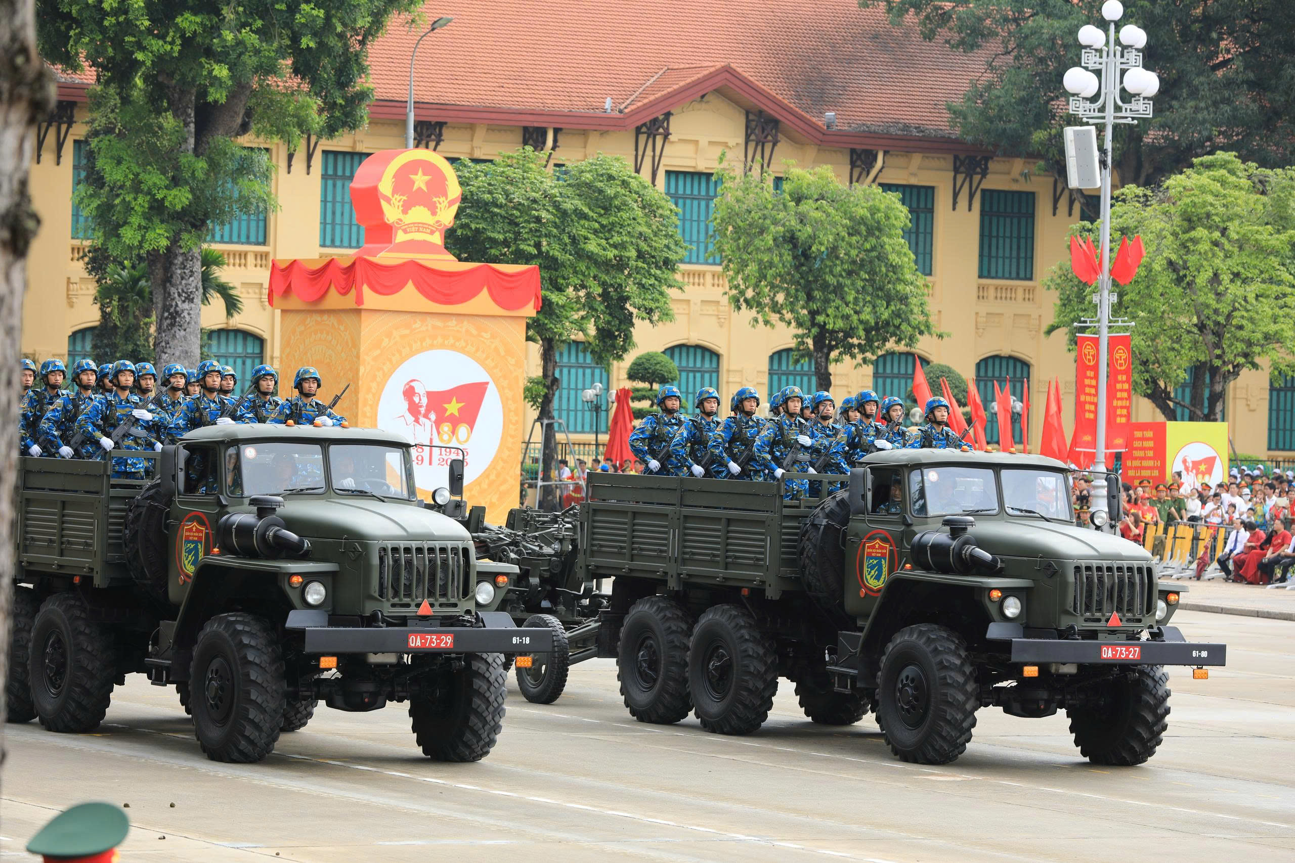 Màn phô diễn sức mạnh quân sự ấn tượng tại Tổng duyệt A80 - ảnh 24