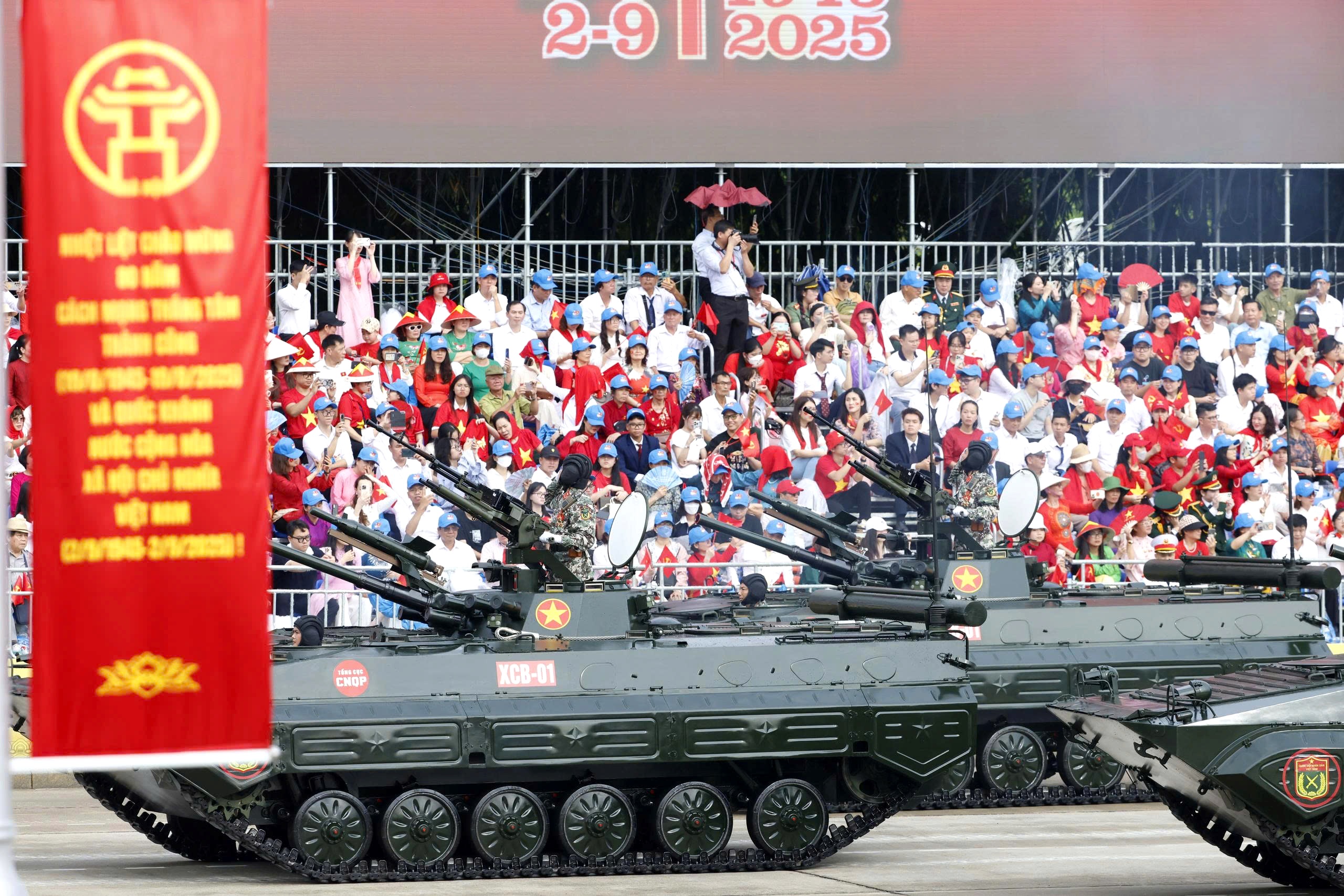 Màn phô diễn sức mạnh quân sự ấn tượng tại Tổng duyệt A80 - ảnh 2