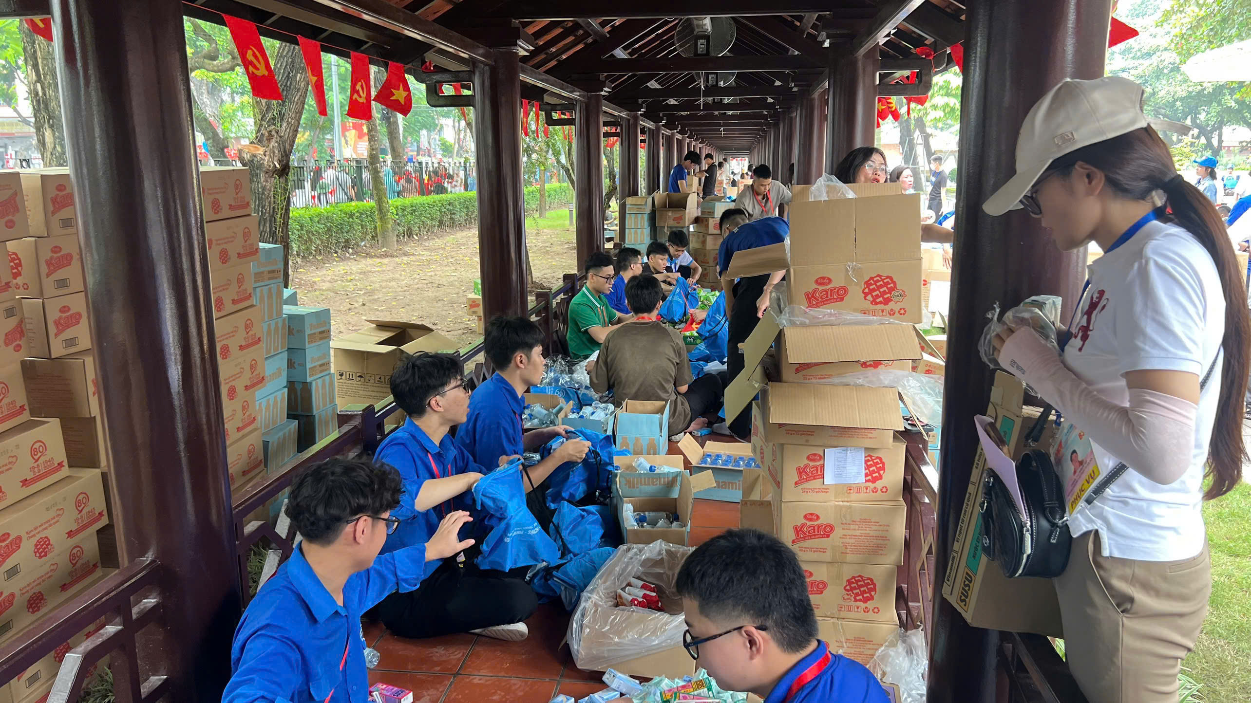 Tình đoàn kết ngày càng được gắn bó trong các hoạt động tiếp sức của thanh niên Thủ đô