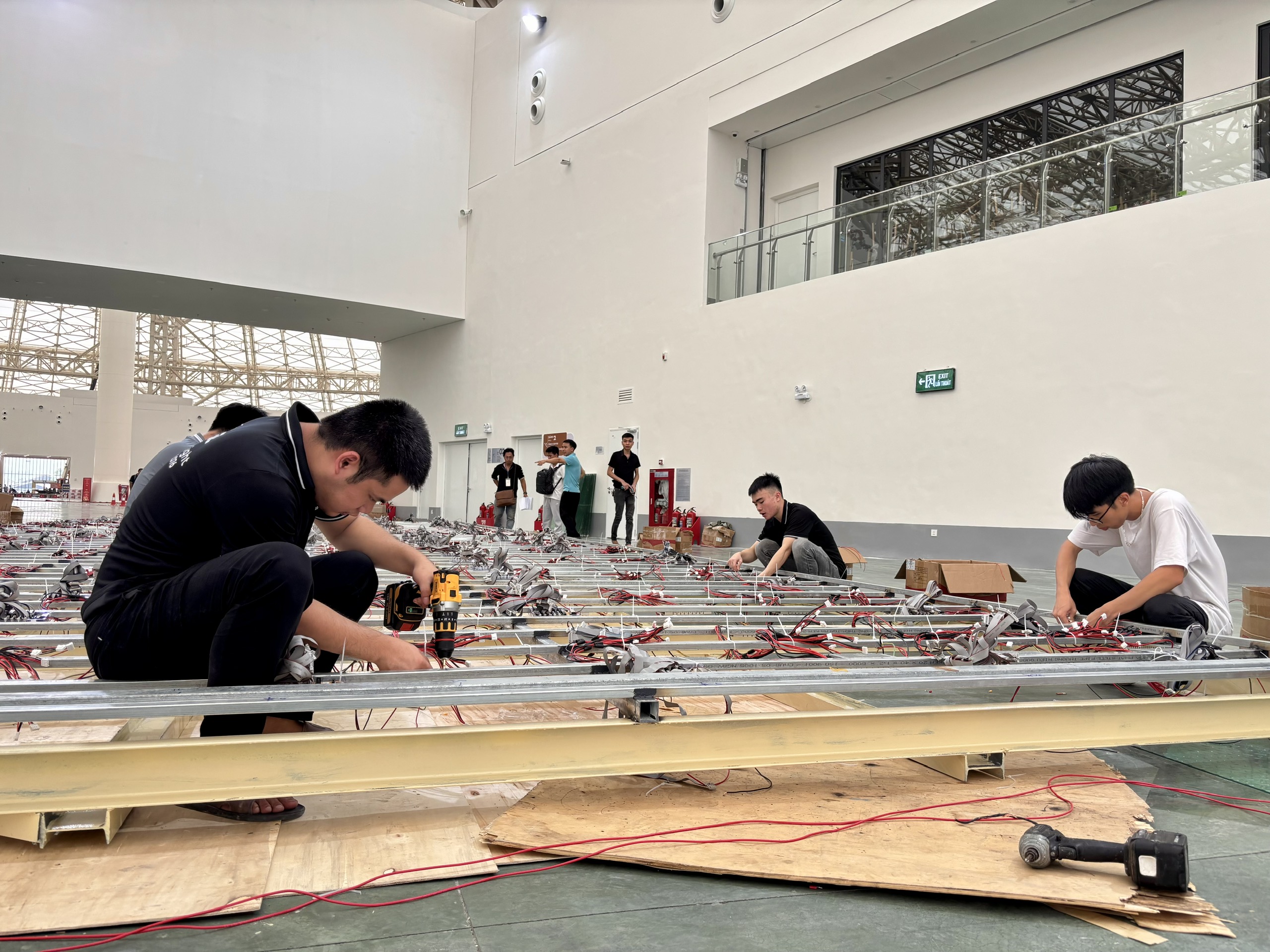 Sự tỉ mẩn từng cm trên đại công trường 90ha - ảnh 9