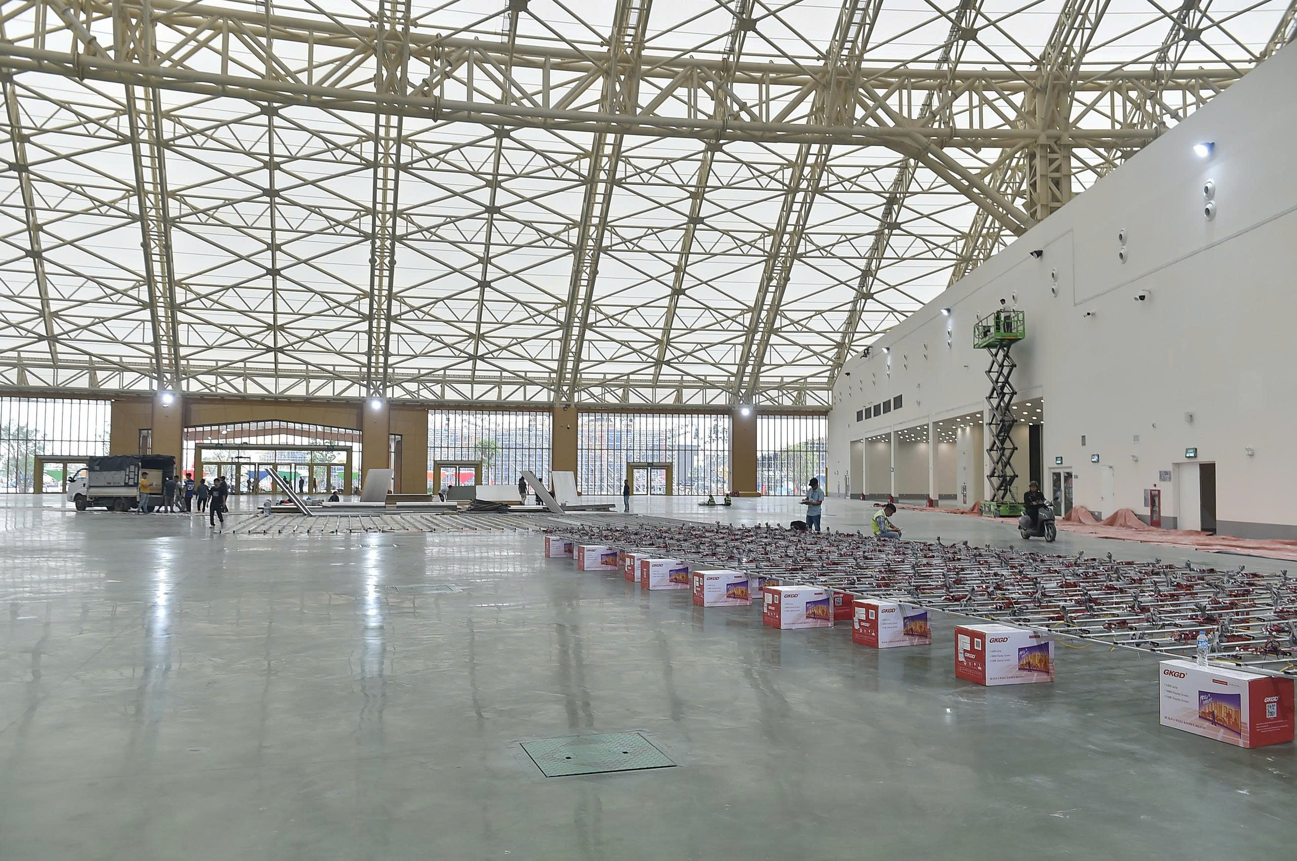 Sự tỉ mẩn từng cm trên đại công trường 90ha - ảnh 4