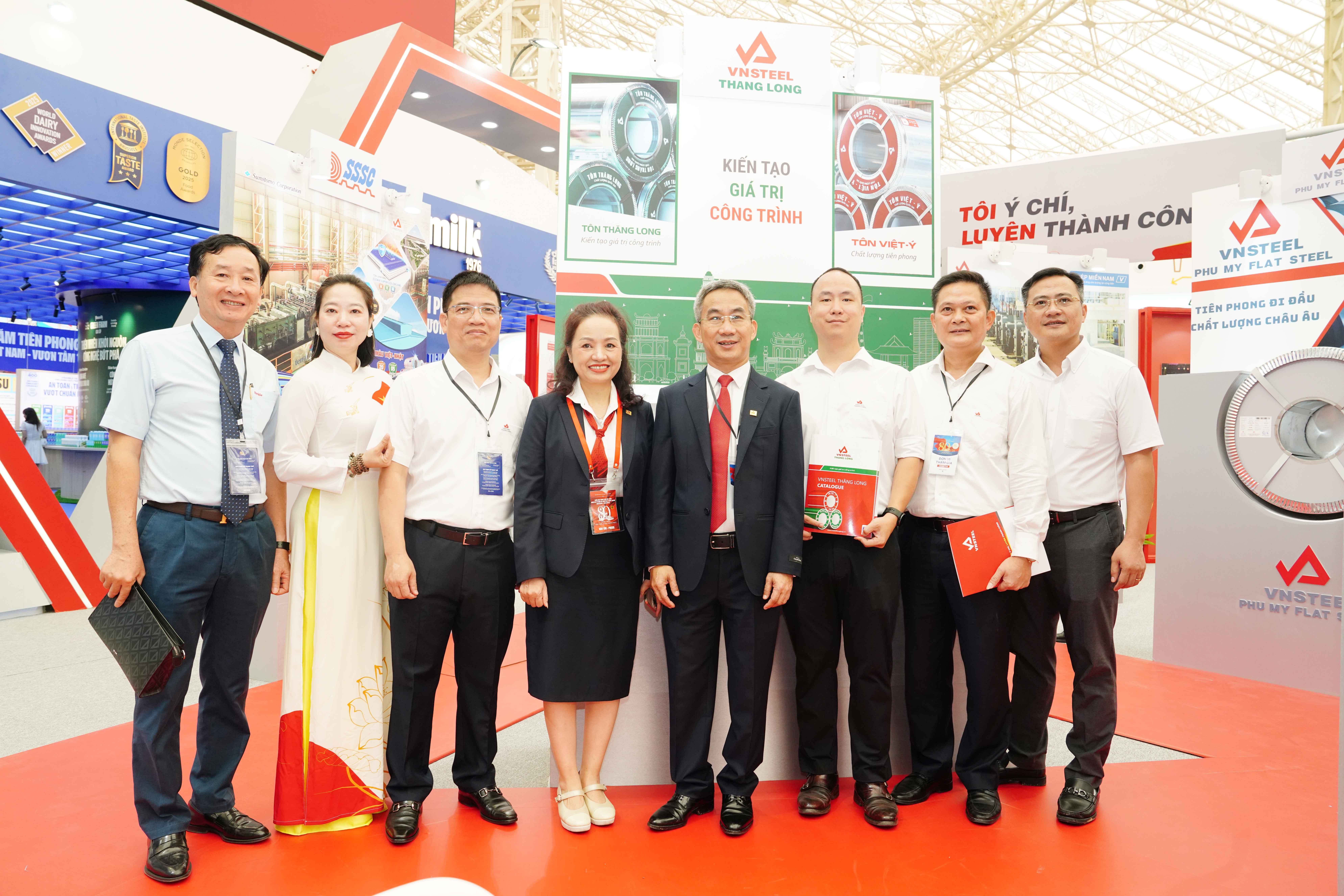 Cận cảnh gian hàng “Tôi ý chí, luyện thành công” tại Triển lãm Thành tựu đất nước - ảnh 10