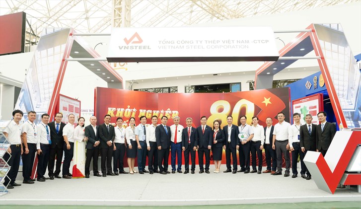 Cận cảnh gian hàng “Tôi ý chí, luyện thành công” tại Triển lãm Thành tựu đất nước