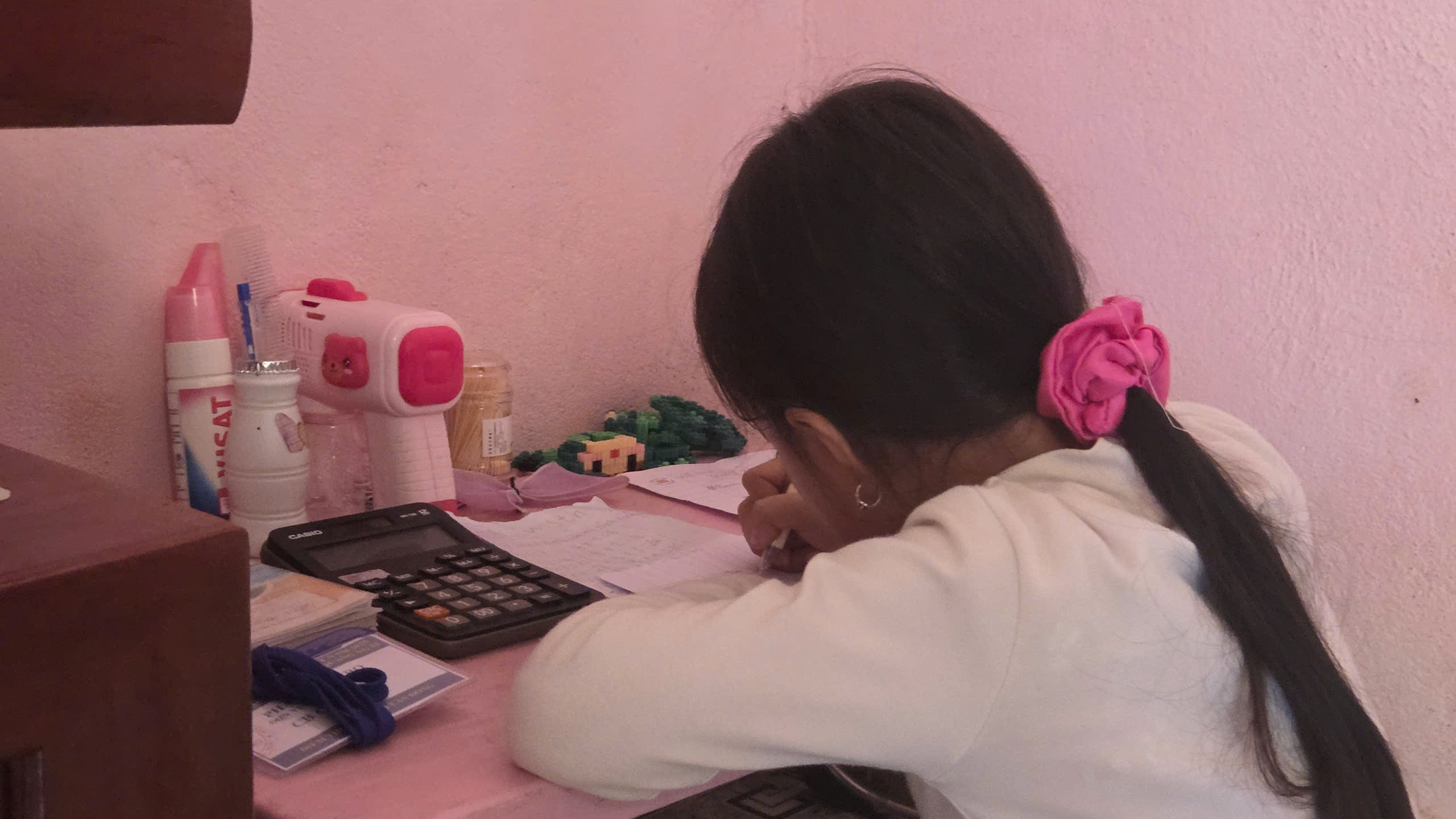 Người dân ở Gò Rạch và Kà La mòn mỏi chờ cấp điện - ảnh 9