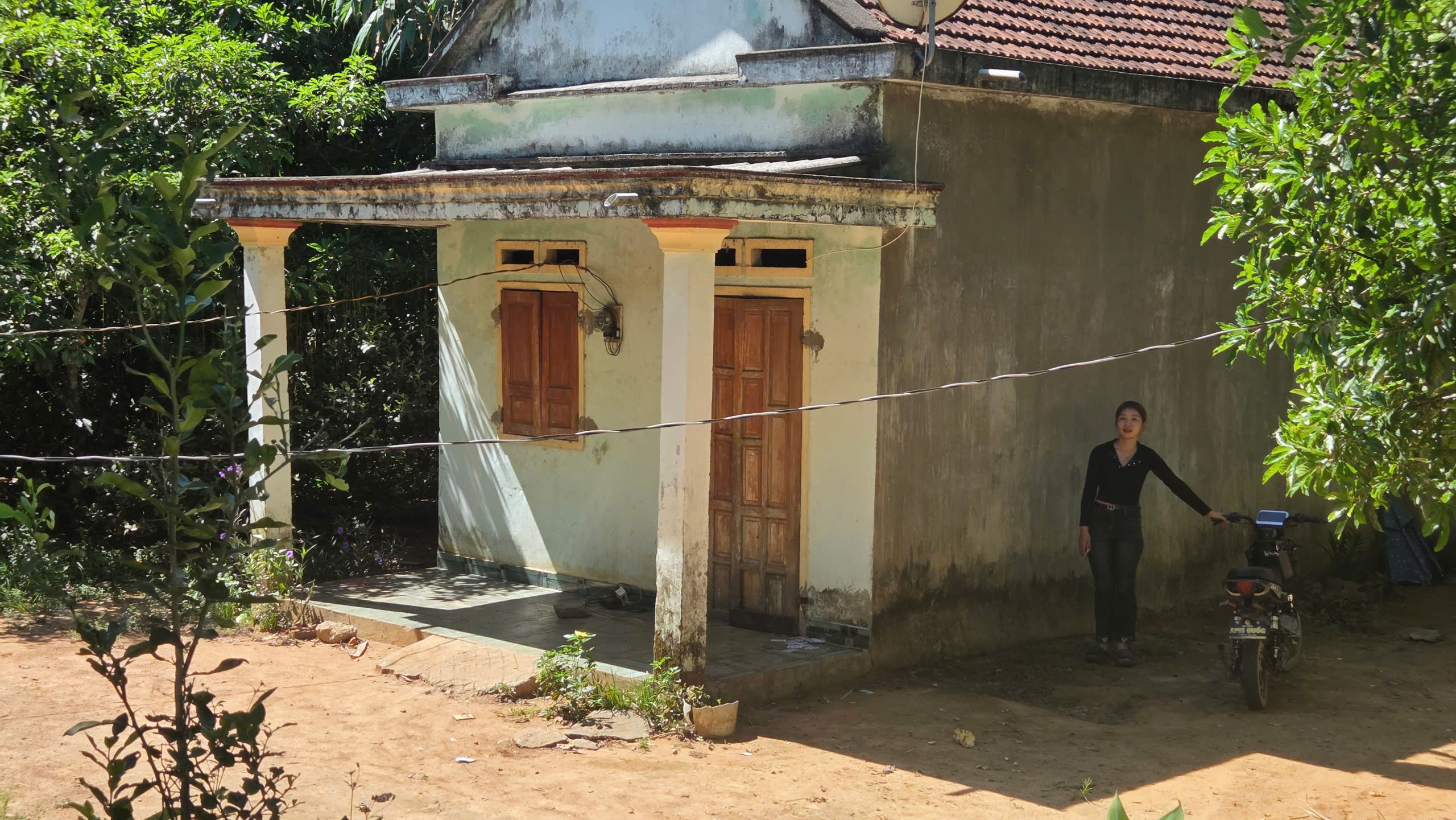 Người dân ở Gò Rạch và Kà La mòn mỏi chờ cấp điện - ảnh 7