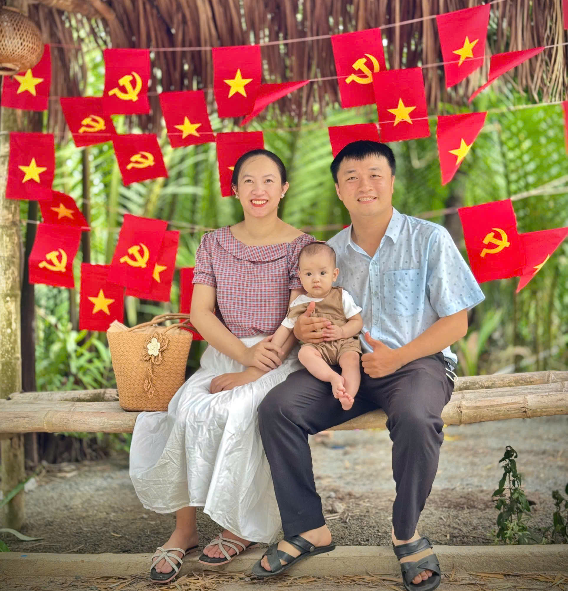 Lan tỏa tình yêu nước qua hình ảnh lá cờ Tổ quốc - ảnh 6