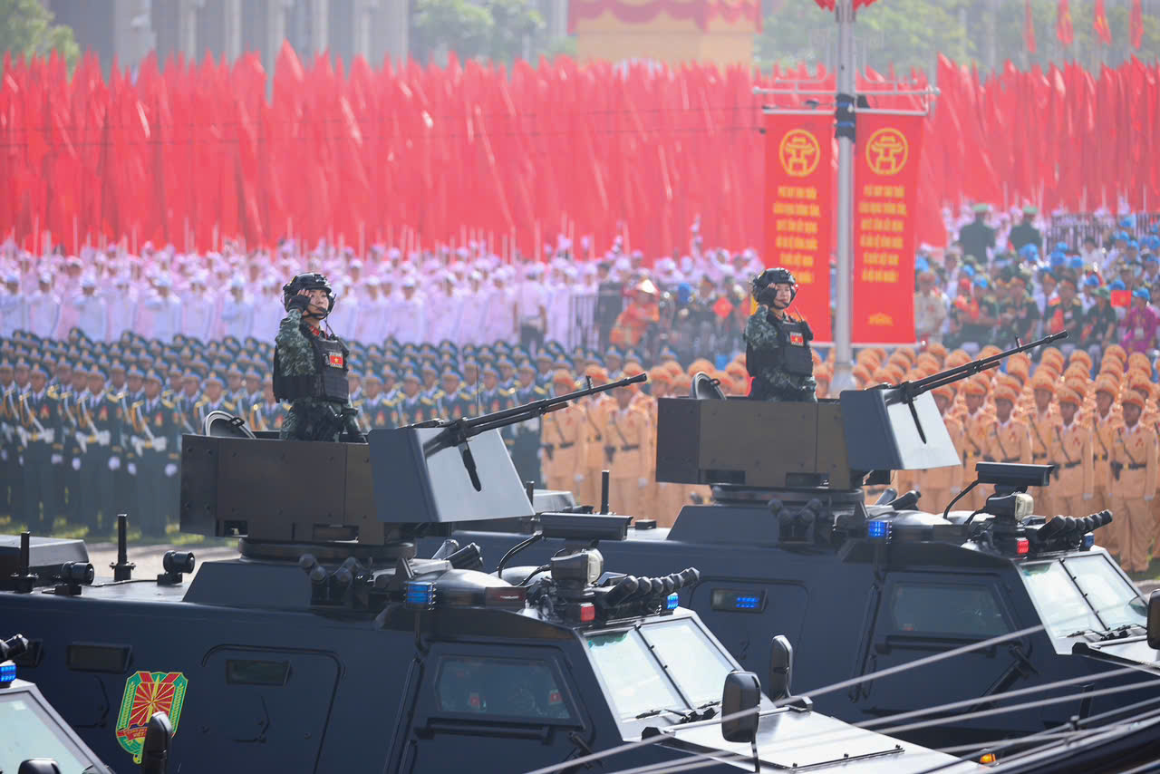 Choáng ngợp dàn xe đặc chủng cực hiện đại của Công an nhân dân trong ngày Quốc khánh - ảnh 2