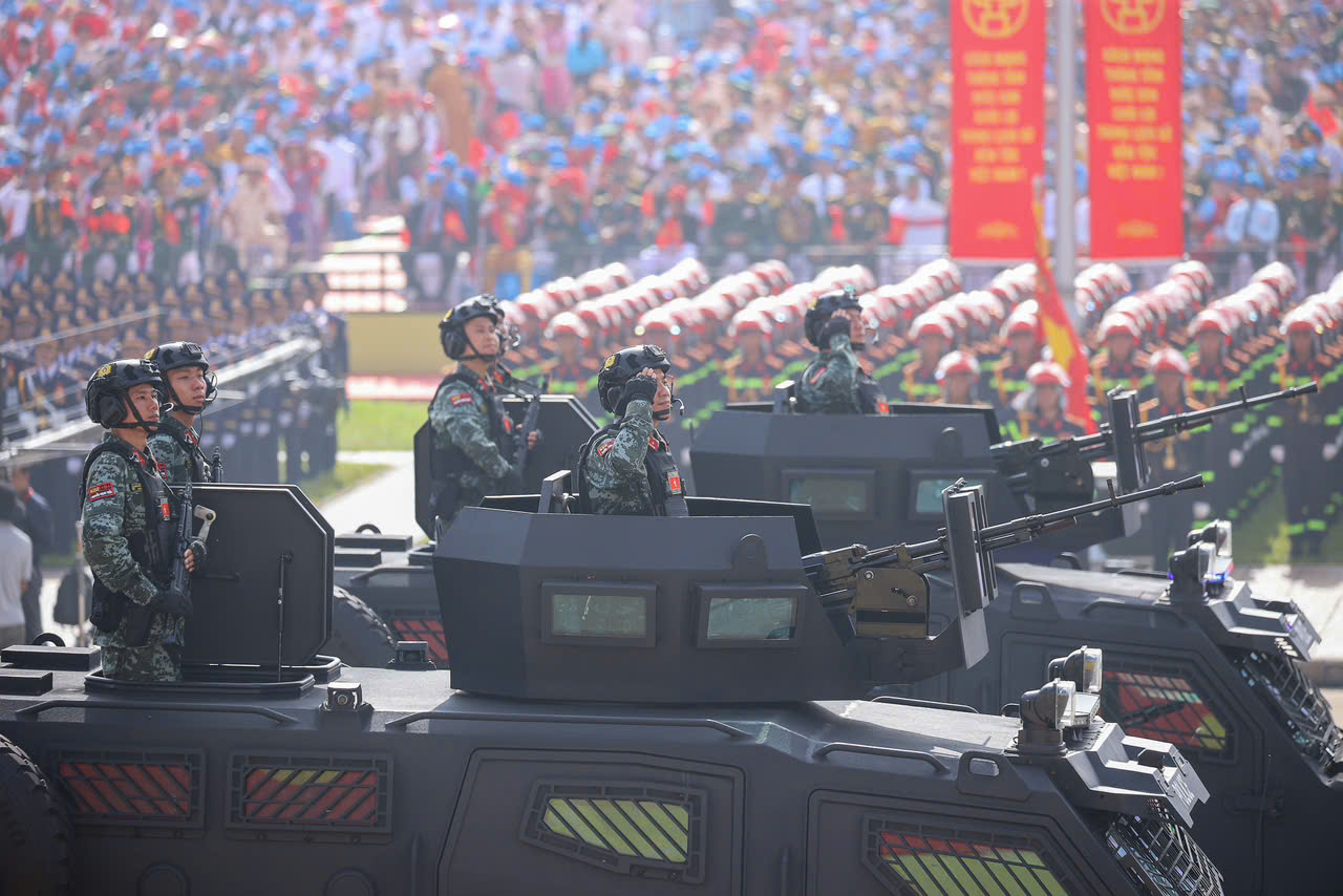 Choáng ngợp dàn xe đặc chủng cực hiện đại của Công an nhân dân trong ngày Quốc khánh - ảnh 7