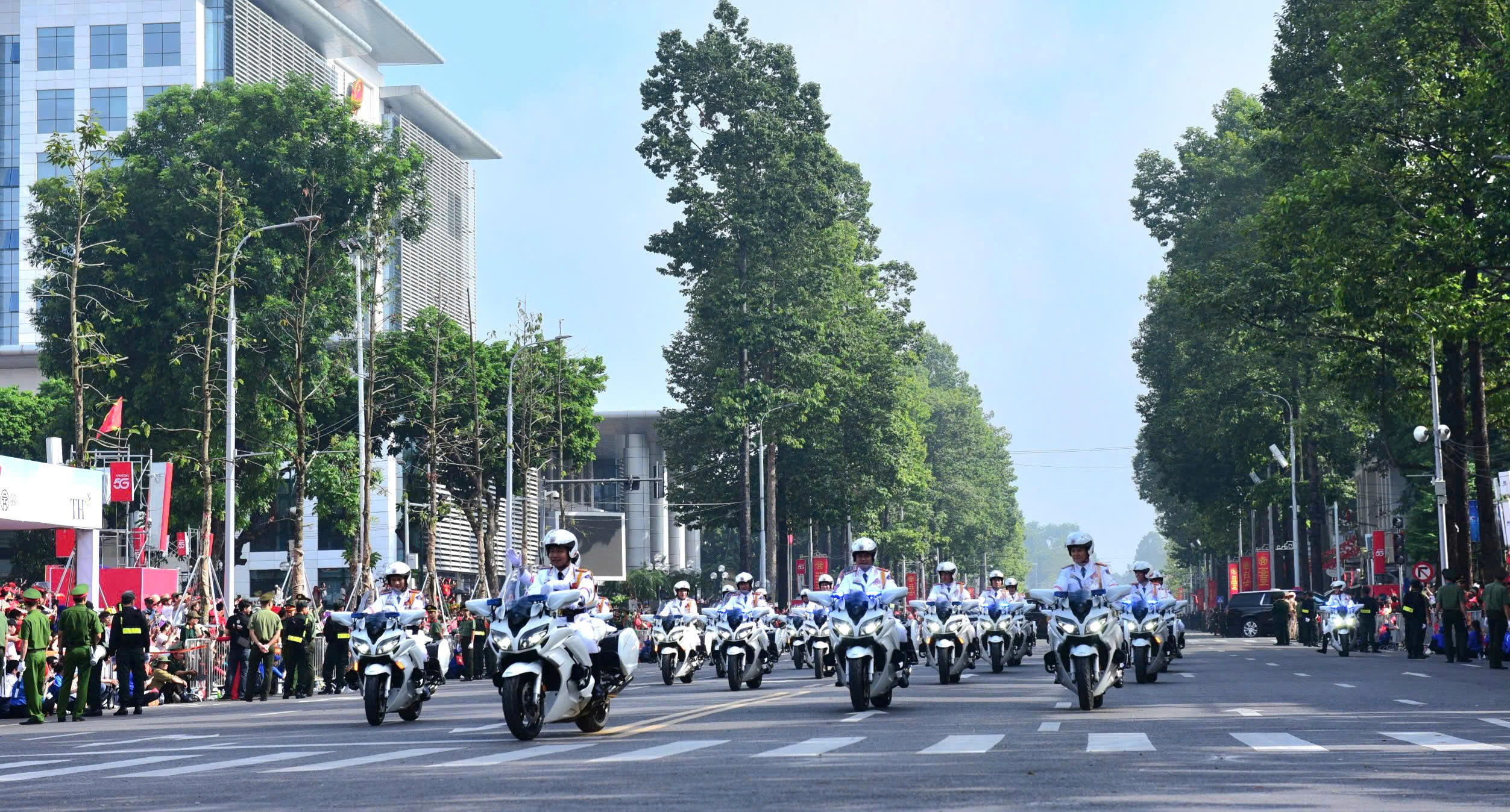 Choáng ngợp dàn xe đặc chủng cực hiện đại của Công an nhân dân trong ngày Quốc khánh - ảnh 6