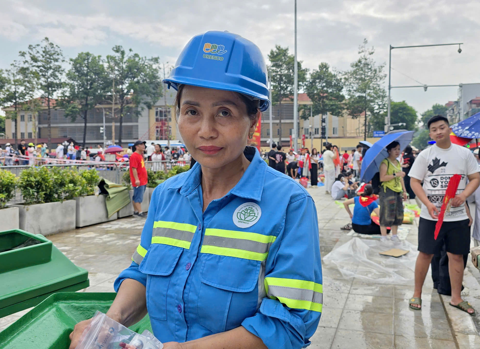 Dậy sớm đi metro, xe buýt xem tổng hợp luyện A80 - ảnh 18