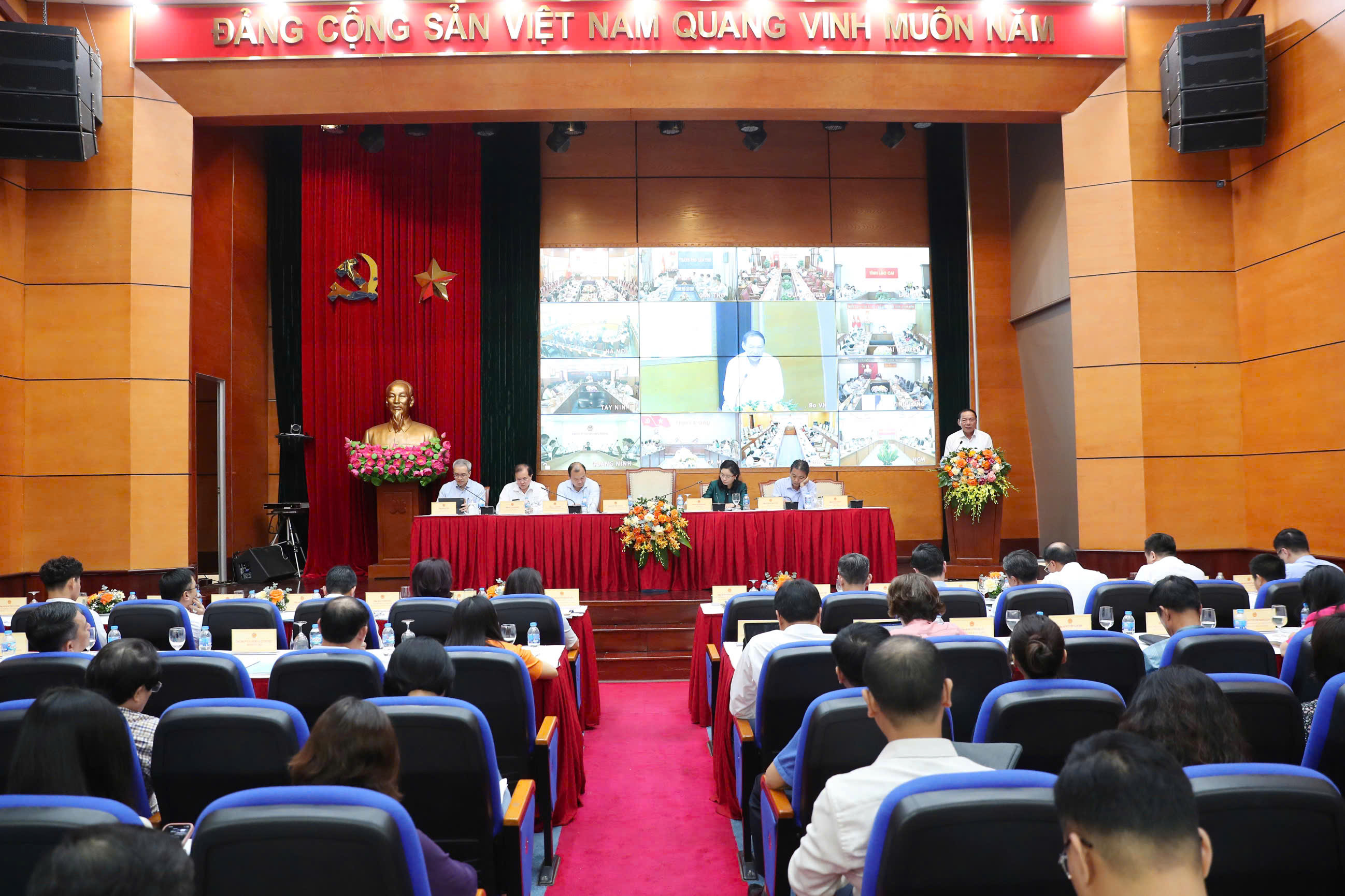 “Văn hóa là nền tảng – Thông tin là mạch dẫn – Thể thao là sức mạnh – Du lịch là nhịp cầu kết nối” 