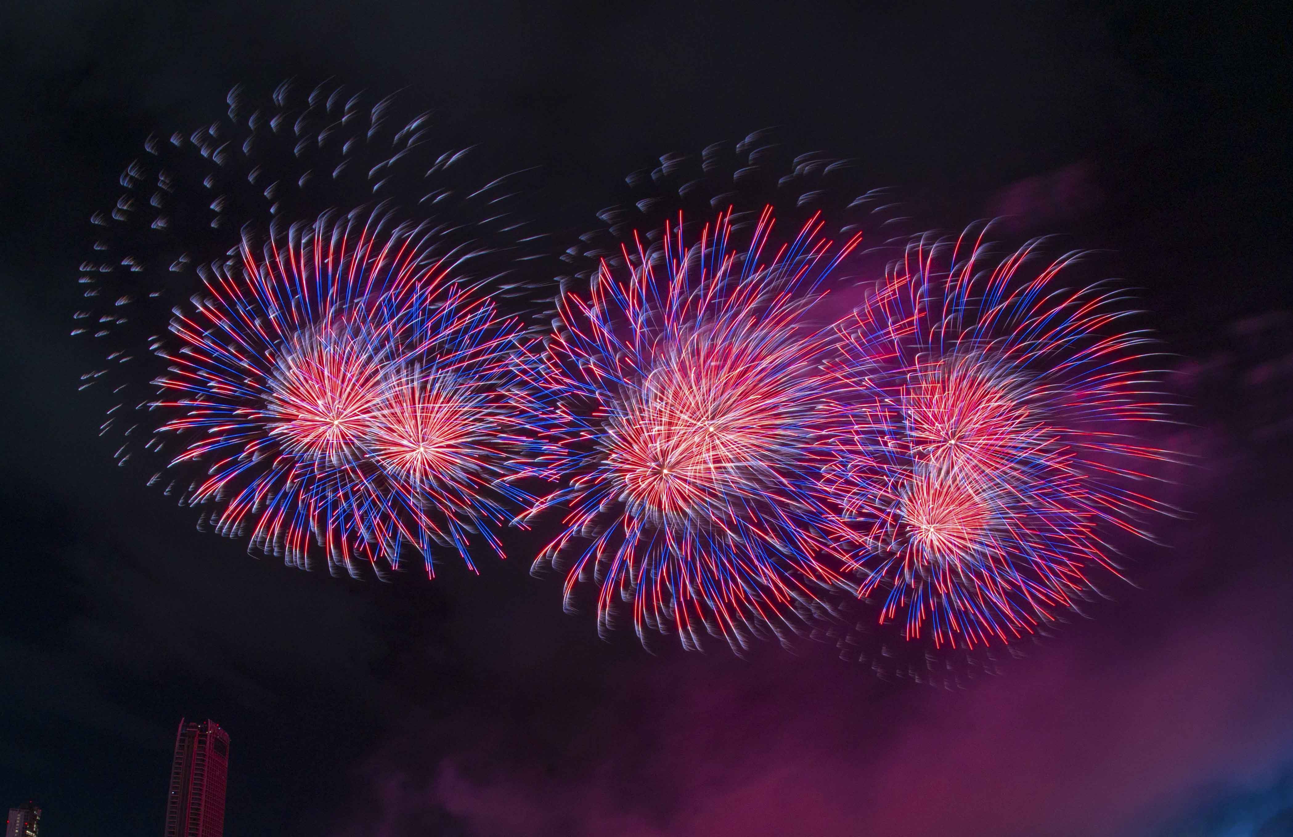 Canada ma thuật, Trung Quốc “du ký” bằng ánh sáng - ảnh 14