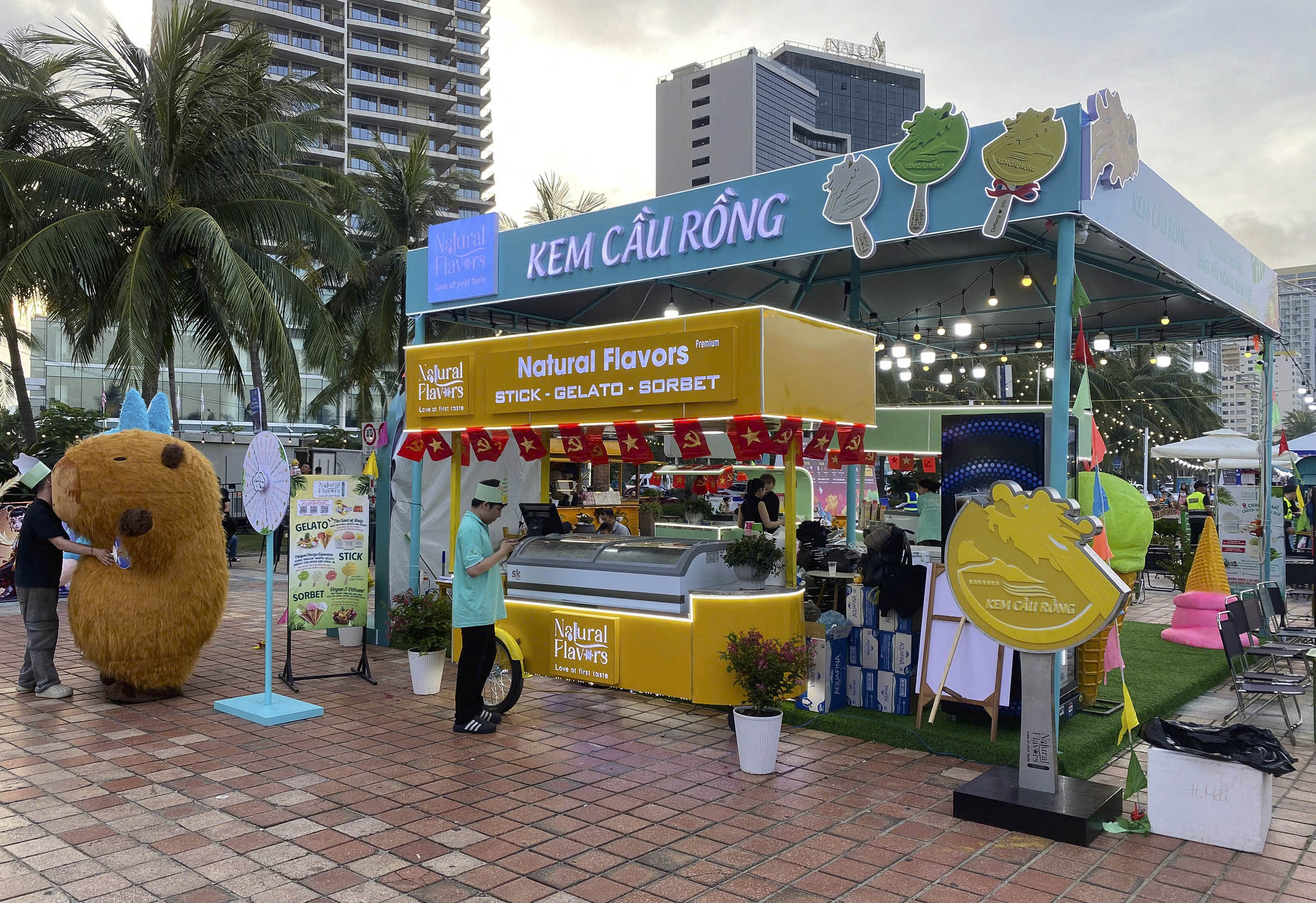 Không gian ẩm thực ven biển đầy cảm hứng - ảnh 3