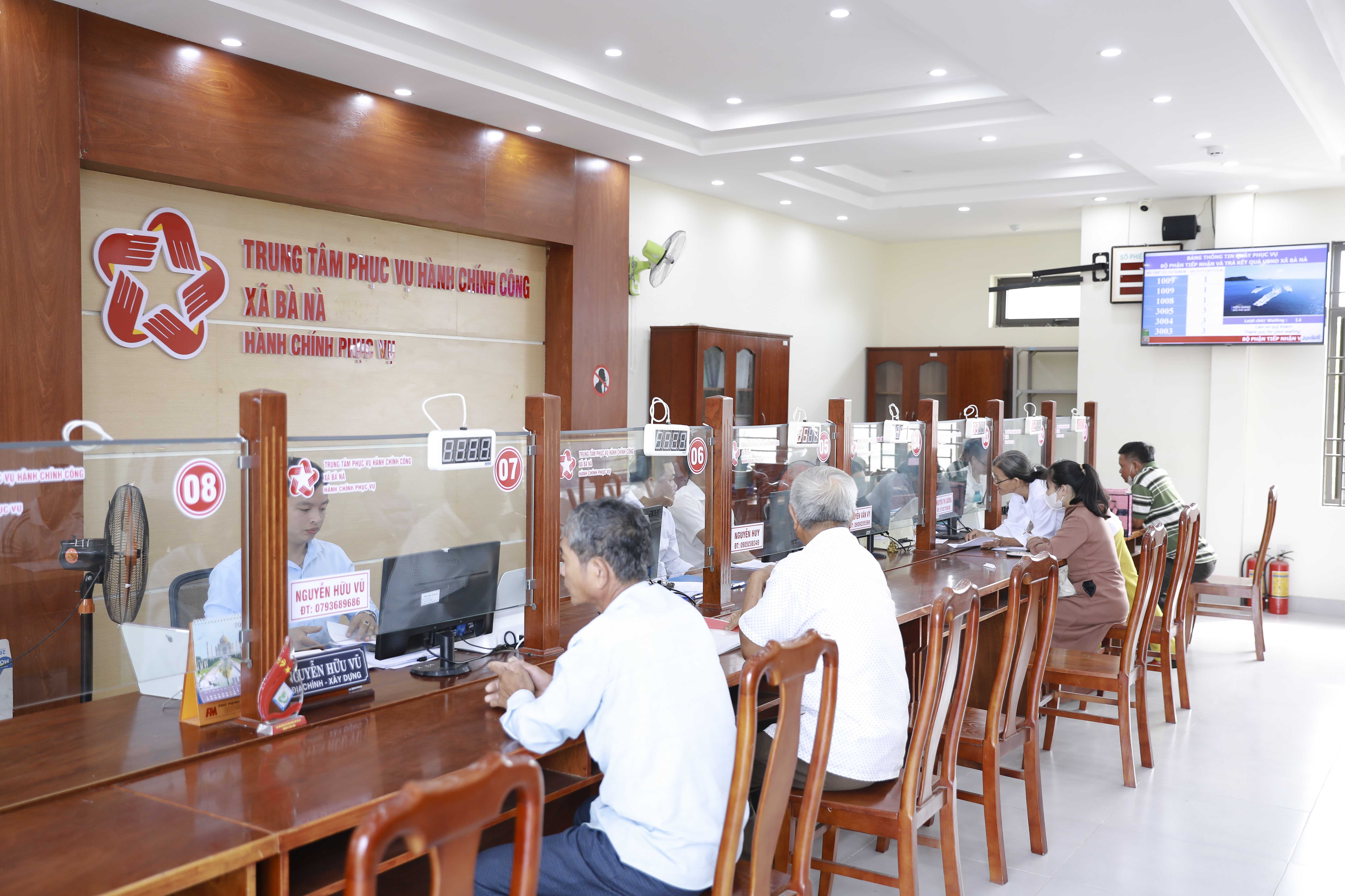 Ngày đầu vận hành chính quyền 2 cấp ở Đà Nẵng: Thông suốt, ổn định - ảnh 1