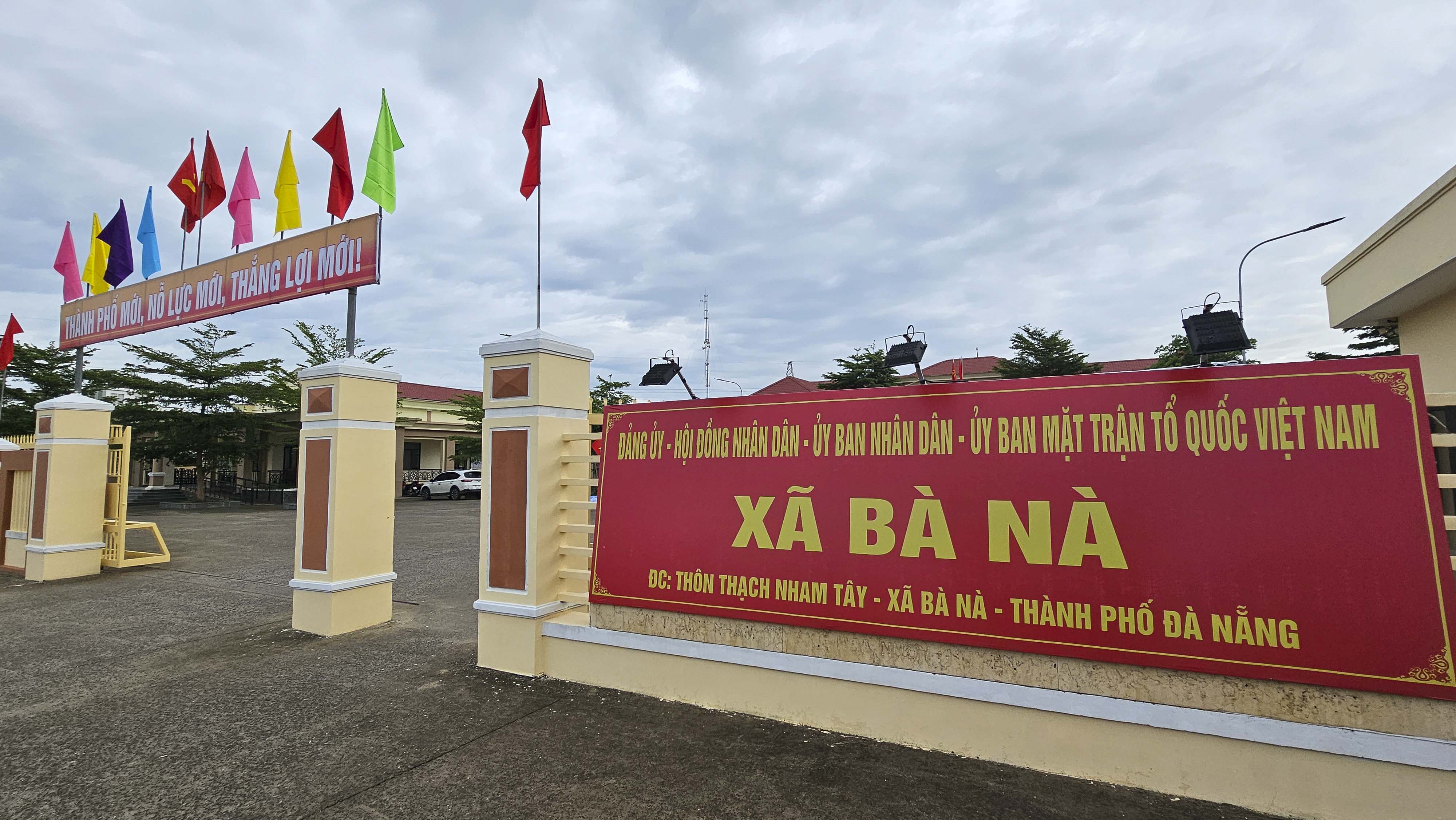 Ngày đầu vận hành chính quyền 2 cấp ở Đà Nẵng: Thông suốt, ổn định - ảnh 9