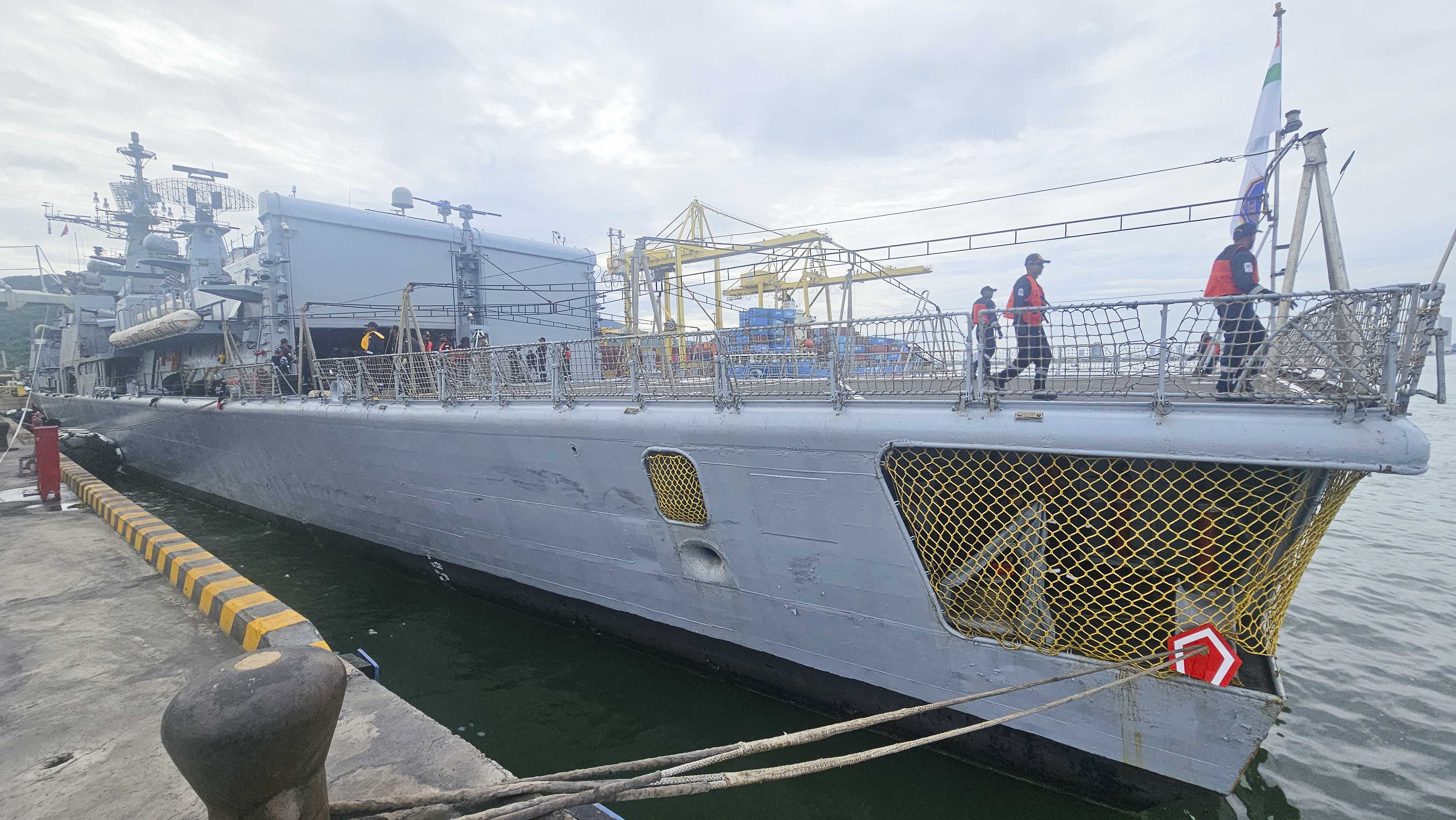 Tàu Hải quân Ấn Độ thăm xã giao thành phố Đà Nẵng - ảnh 16