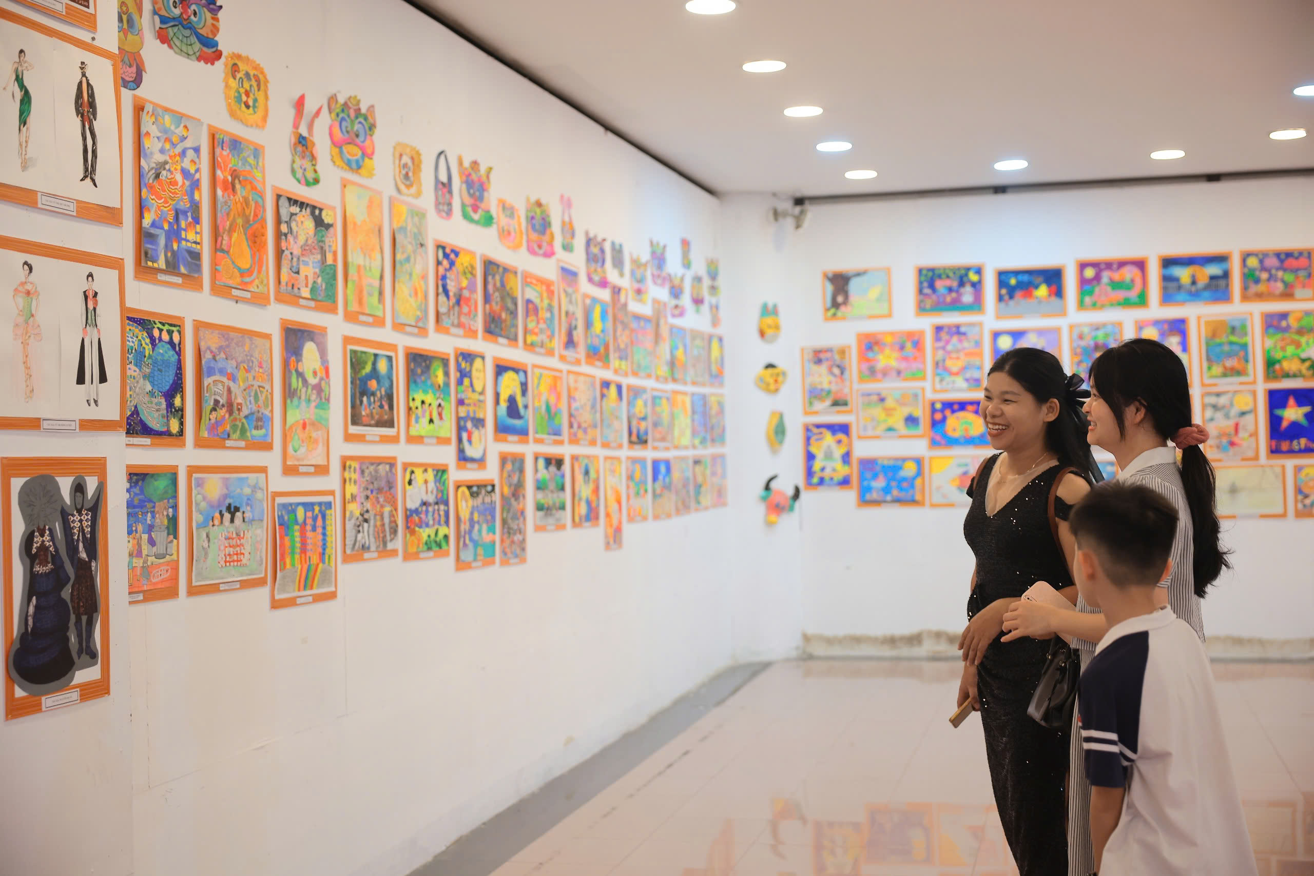 គួរឱ្យរំភើប