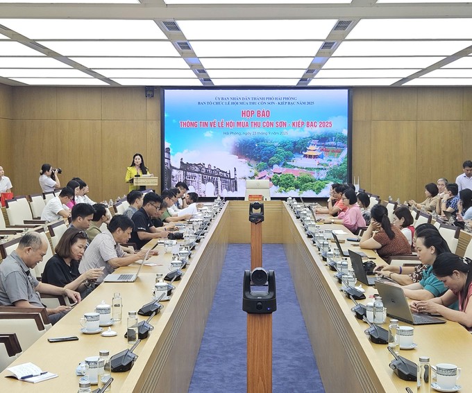 Podzimní festival Con Son - Kiep Bac 2025: Největší v historii - foto 1