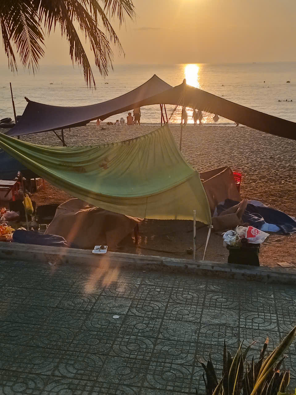 Khánh Hòa: Bãi biển giáp ranh Ninh Chử - Đông Hải bị ô nhiễm bởi tiếng ồn và rác thải - ảnh 4