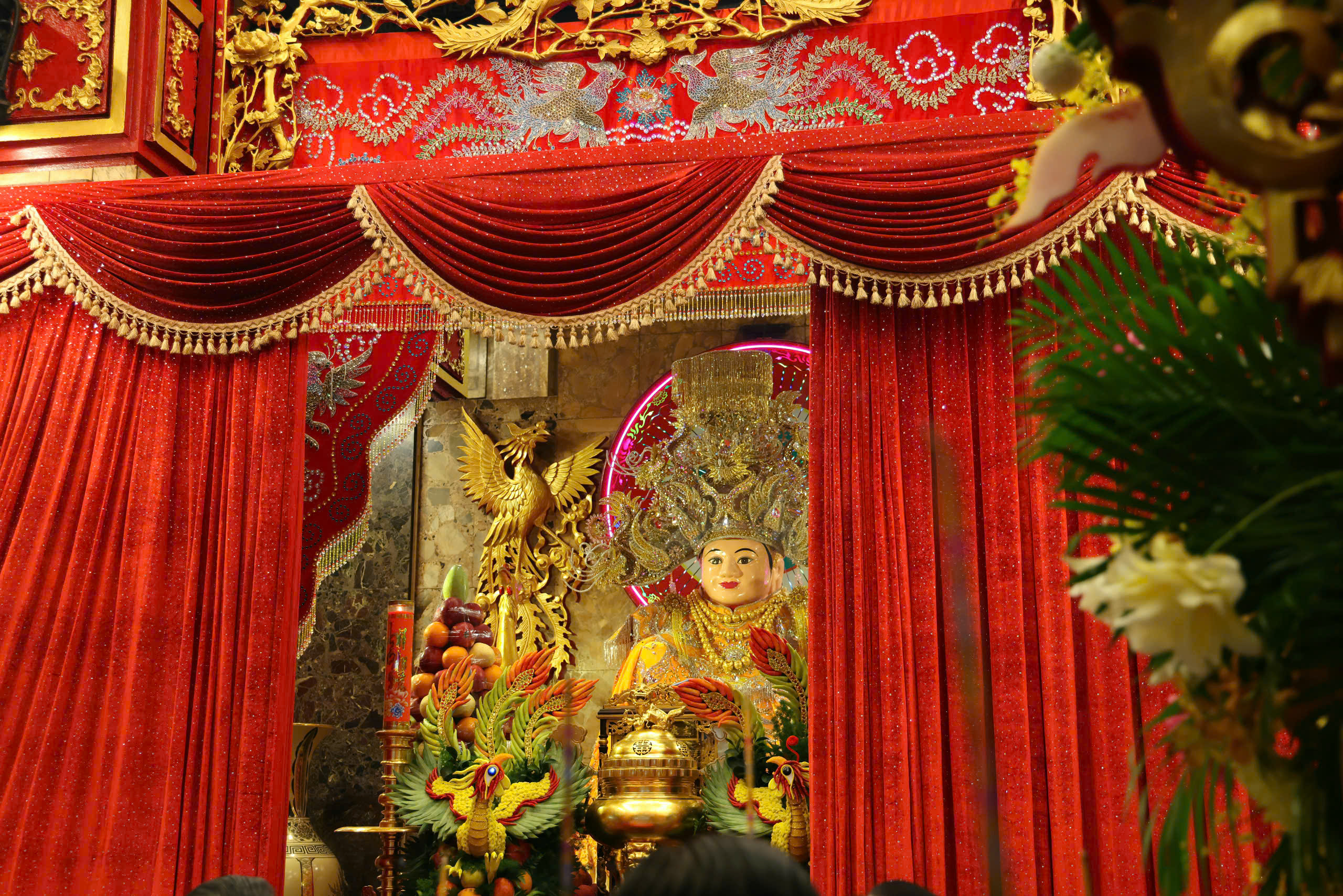 Högtidligt hölls badceremonin för Ba Chua Xu från Samberget - foto 10