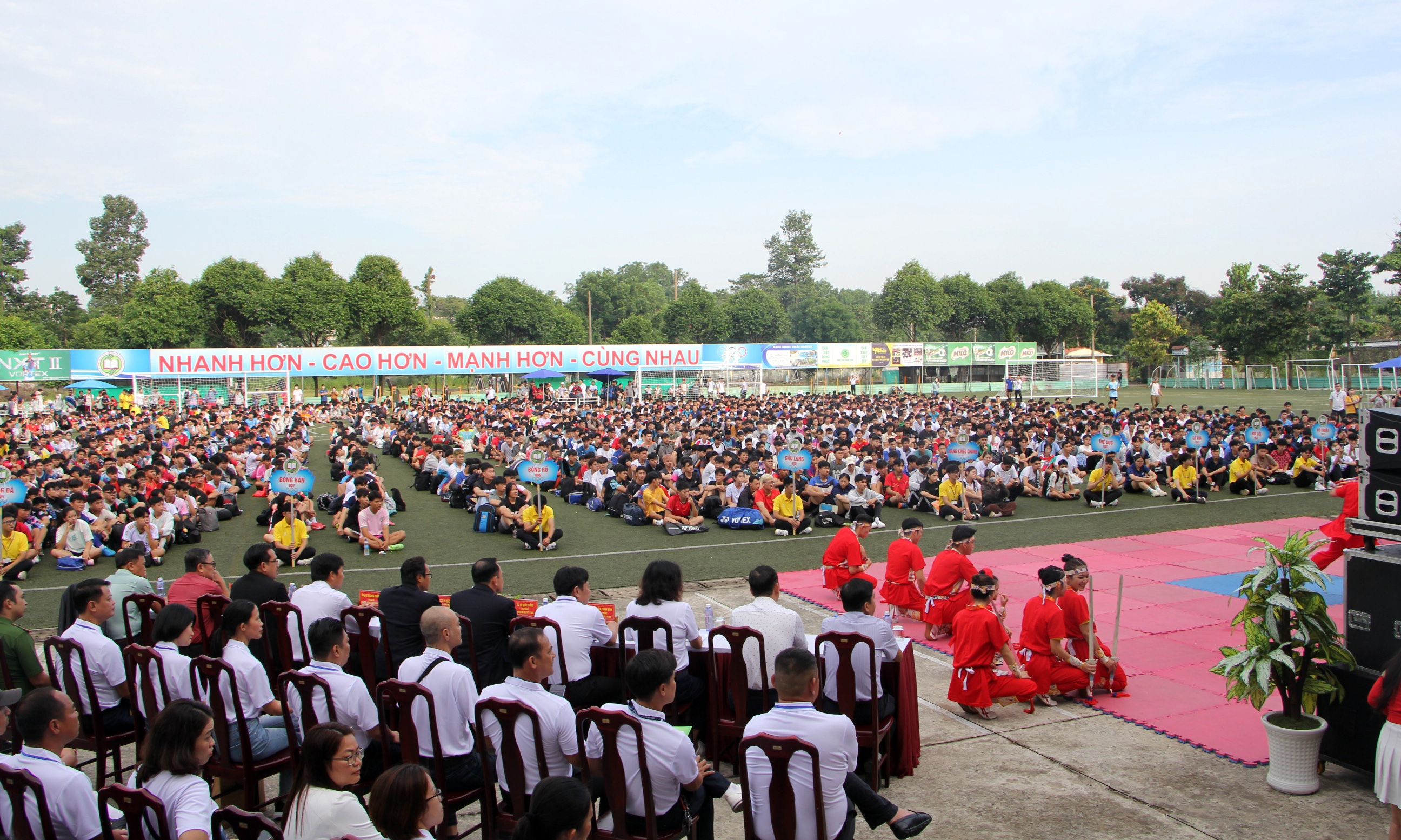 សាកលវិទ្យាល័យអប់រំកាយ និងកីឡាទីក្រុងហូជីមិញ បើកការប្រឡងតេស្តសមត្ថភាពឆ្នាំ ២០២៥ - រូបថត ១៦