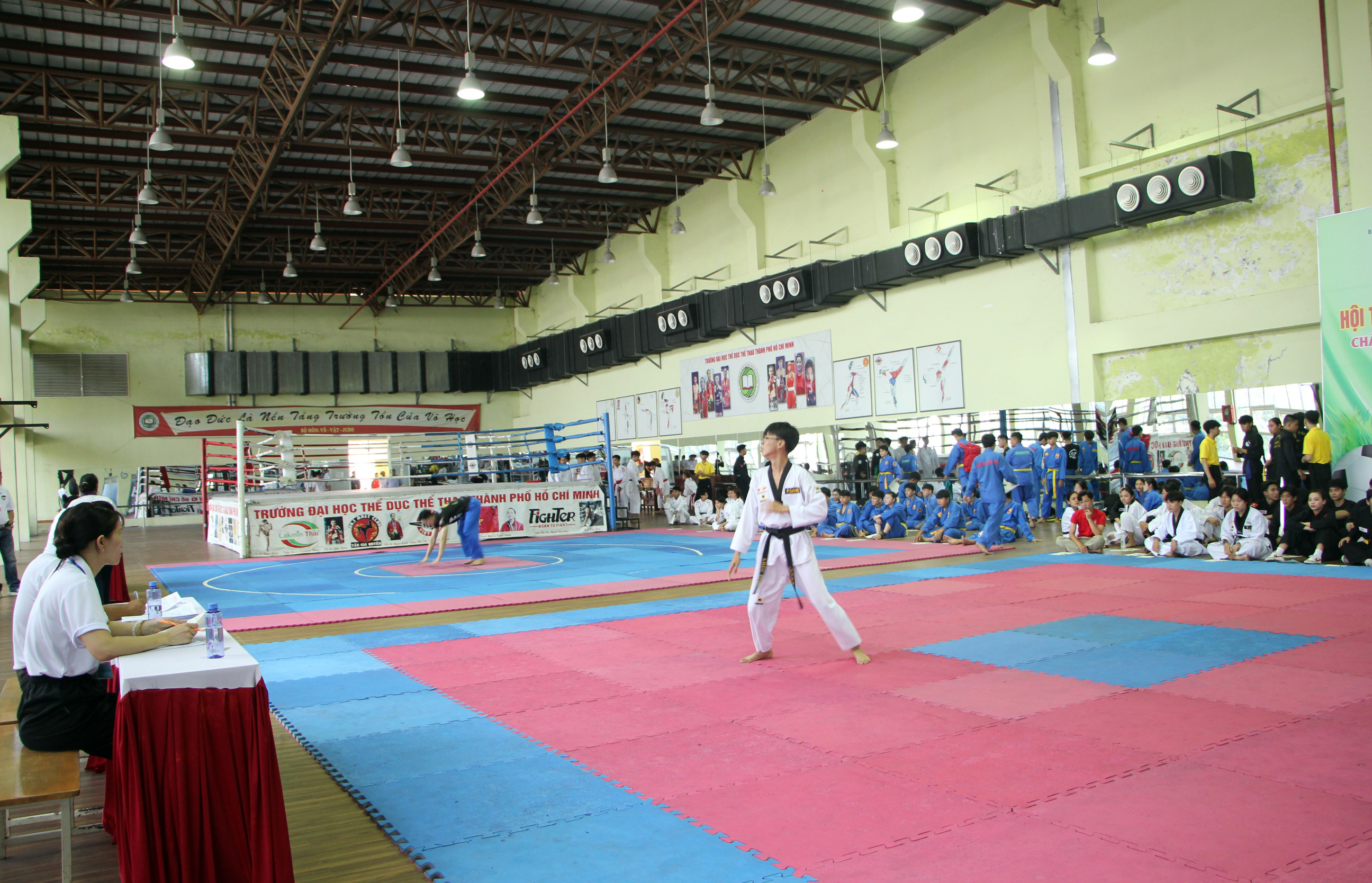 សាកលវិទ្យាល័យអប់រំកាយ និងកីឡាទីក្រុងហូជីមិញ បើកការប្រឡងចូលរៀនឆ្នាំ២០២៥ - រូបថត ១១