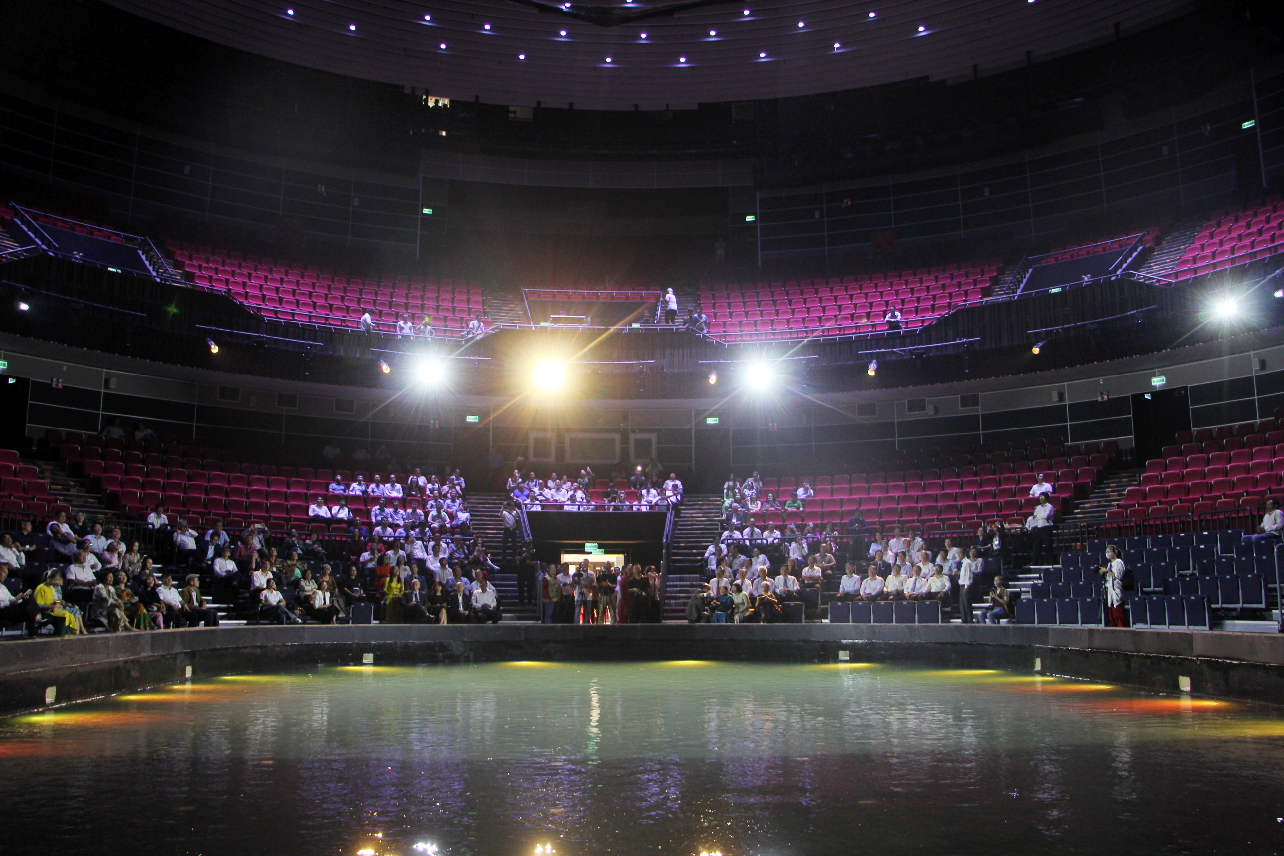 ফু থো সার্কাস এবং বহুমুখী পারফর্মেন্স সেন্টারের উদ্বোধন - ছবি ৫