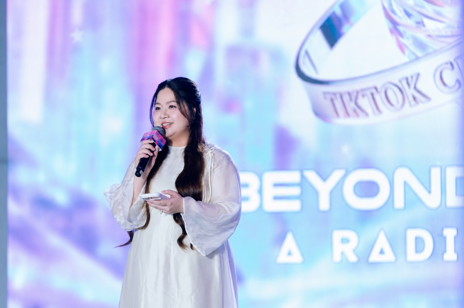 NPC Live được xem là xu hướng tương tác mới của ngành livestream - ảnh 2