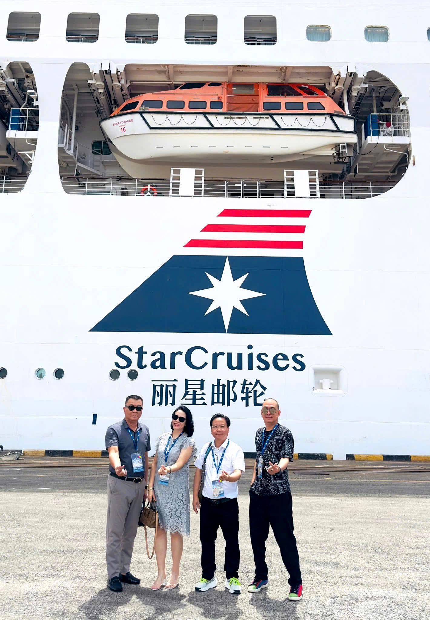 Po raz pierwszy 5-gwiazdkowy statek wycieczkowy wypłynął z Wietnamu, aby zabrać gości do Singapuru - zdjęcie 2