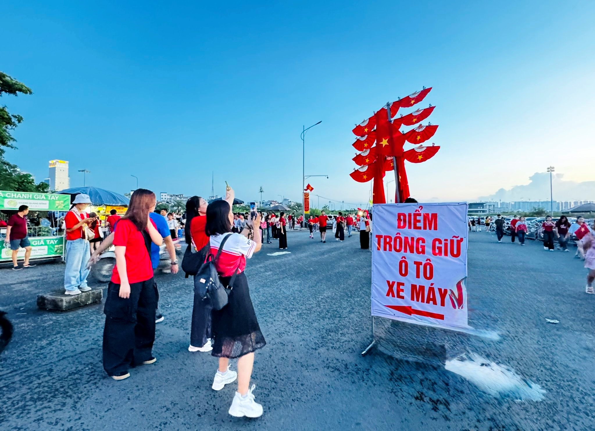 Mengobarkan api patriotisme - foto 5