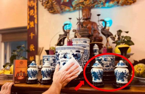 Lời khuy&ecirc;n với những nh&agrave; để muối, gạo tr&ecirc;n b&agrave;n thờ- Ảnh 2.