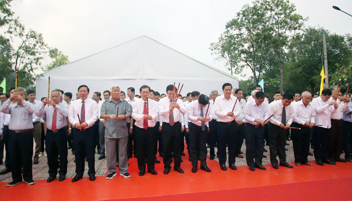 ការសាងសង់កន្លែងរំលឹកវិញ្ញាណក្ខន្ធបដិវត្តន៍ទាំងពីរលោក Vo Van Tan និង Vo Van Ngan បានចាប់ផ្តើម - រូបថត 4