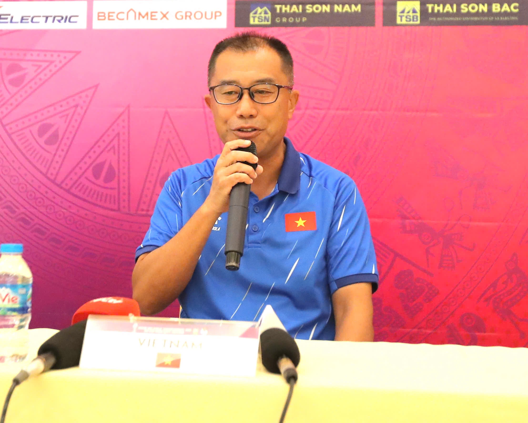 ក្រុមនារី U19 វៀតណាម និងថៃ ប្តេជ្ញាឈ្នះជើងឯកអាស៊ីអាគ្នេយ៍ - រូបថត ១