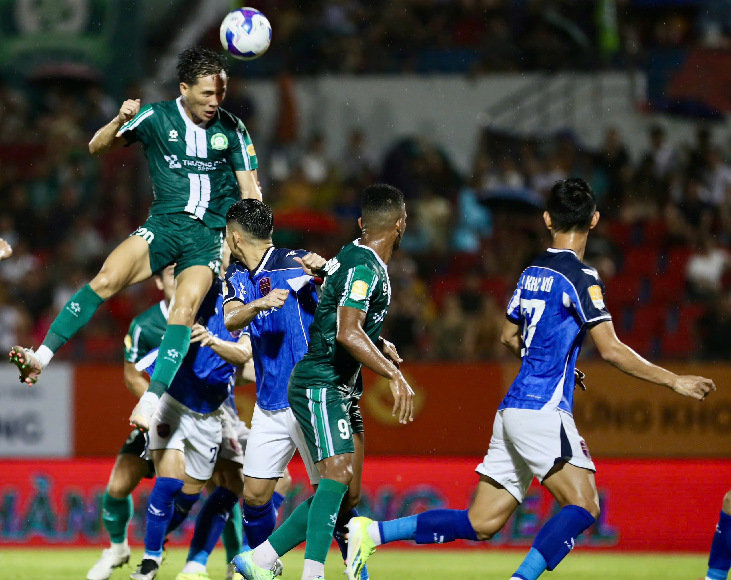 2025/26年ナショナル・ファースト・ディビジョン第1節のスケジュール - 写真1