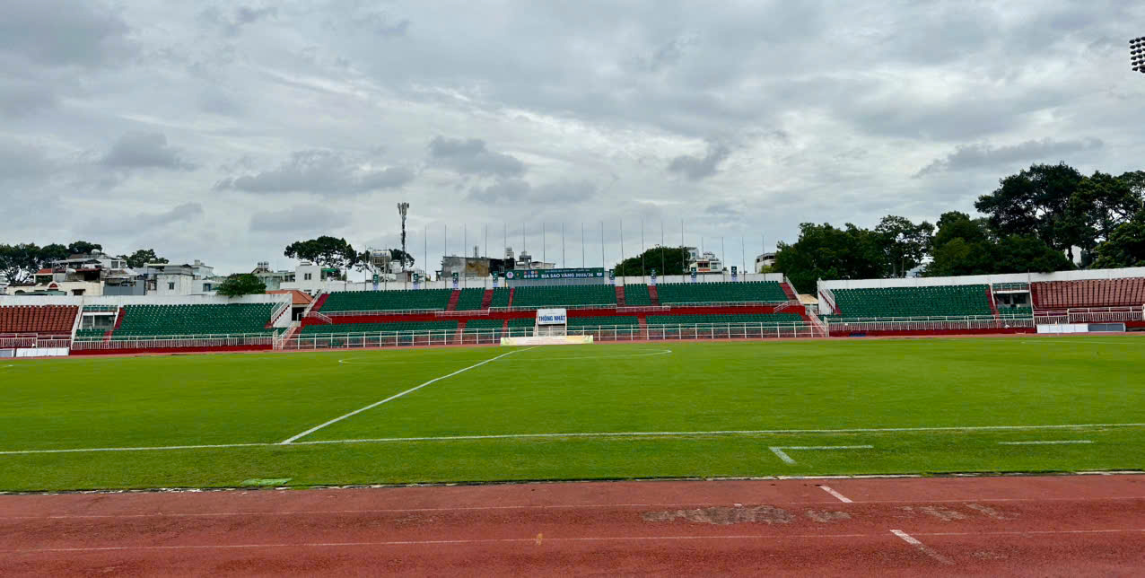 Déploiement des préparatifs pour les deux matchs entre le Vietnam et le Népal dans le cadre des qualifications pour la Coupe d'Asie 2027 - photo 2