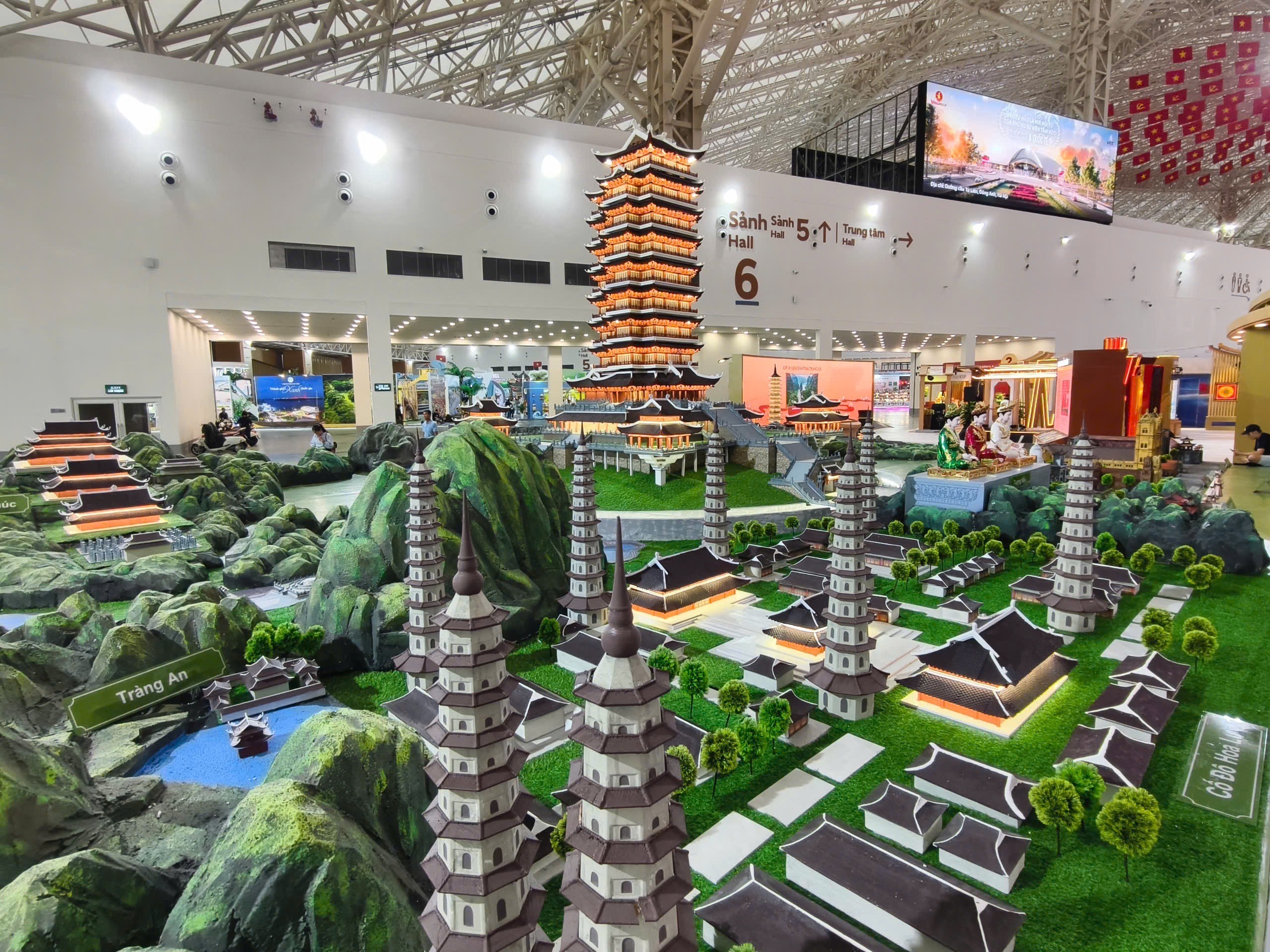 Kebanggaan dan Aspirasi Terpancar dari Pameran Prestasi Nasional - foto 2