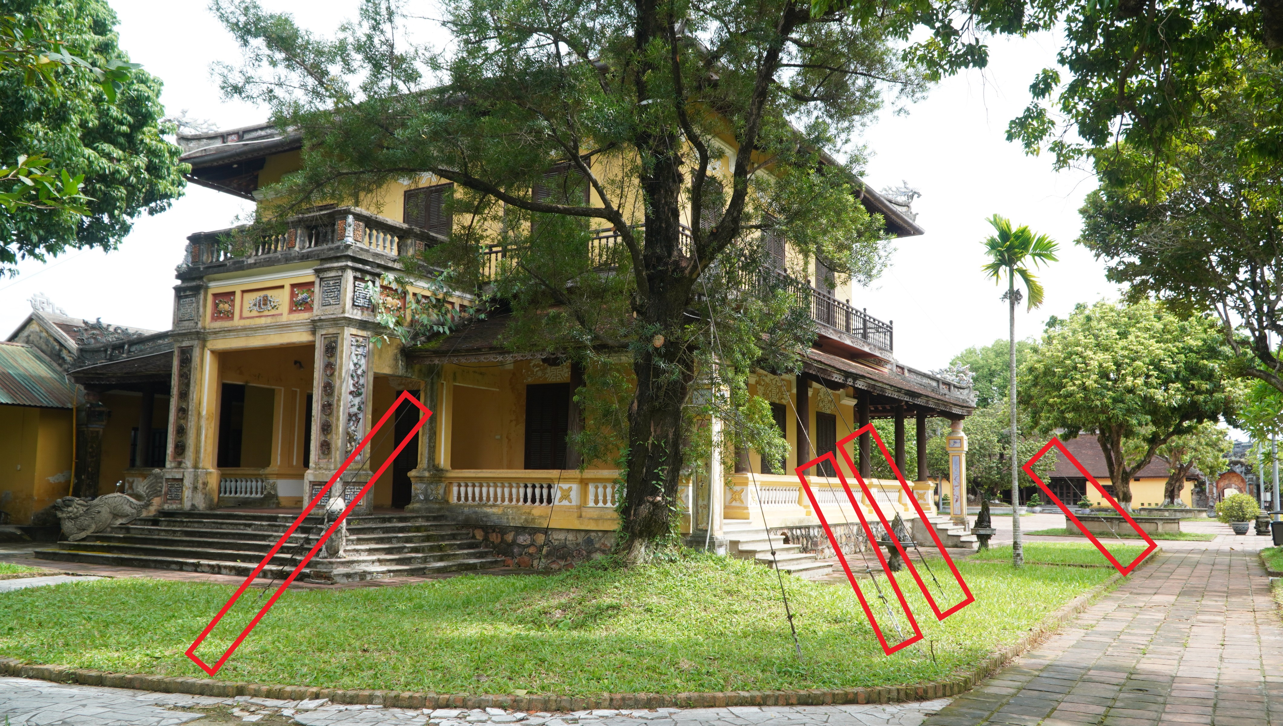 Posílení ochrany dědictví Hue před sezónou bouří - foto 2