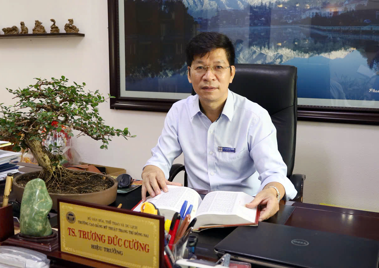 មោទនភាព ទំនួលខុសត្រូវ និងបំណងប្រាថ្នាក្នុងការរួមចំណែក - រូបថត ៦