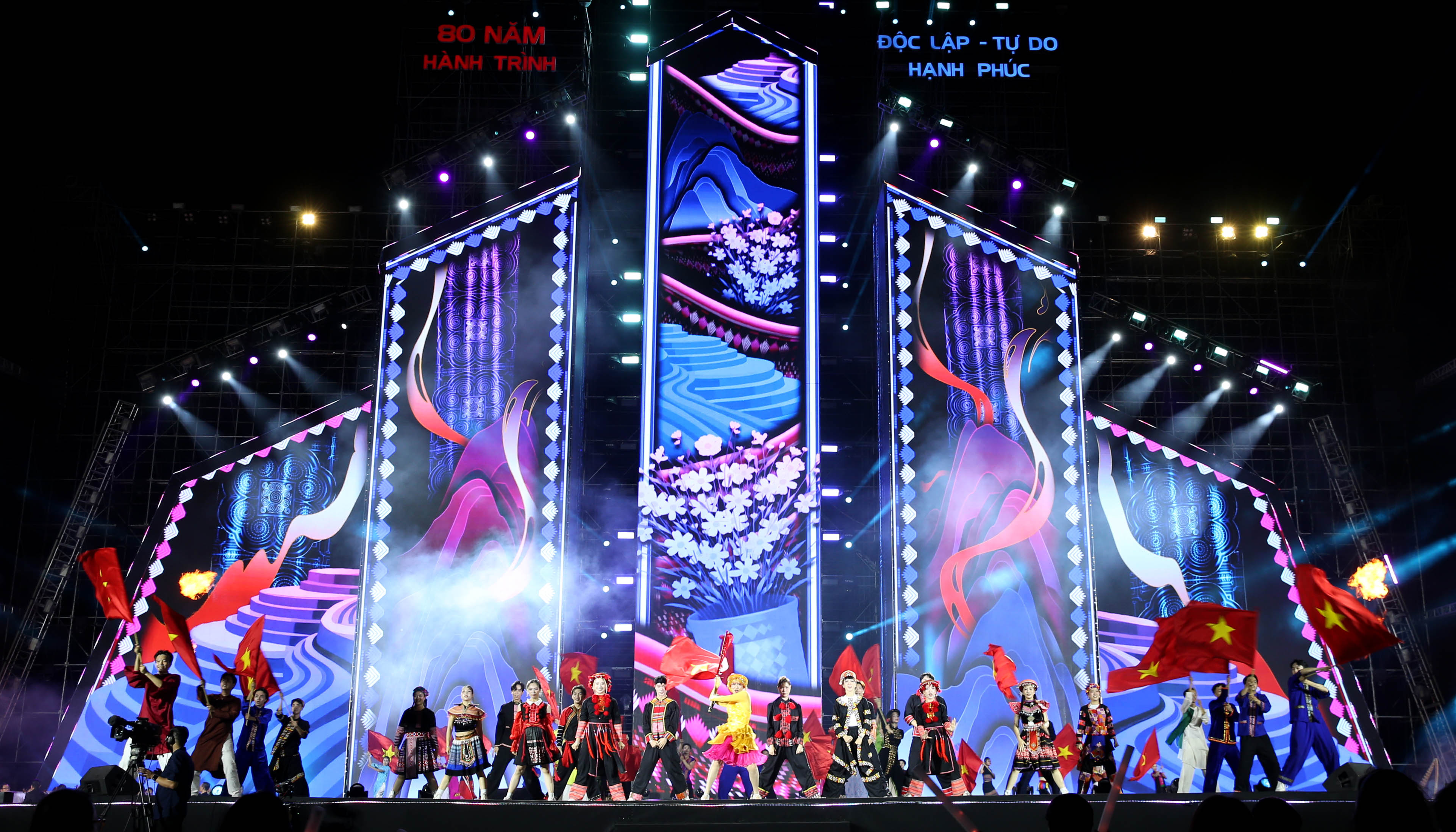 ចំណុចរបត់ឌីជីថល និងសេចក្តីប្រាថ្នាដើម្បីឈានទៅដល់កម្រិតអន្តរជាតិ - រូបថត ១