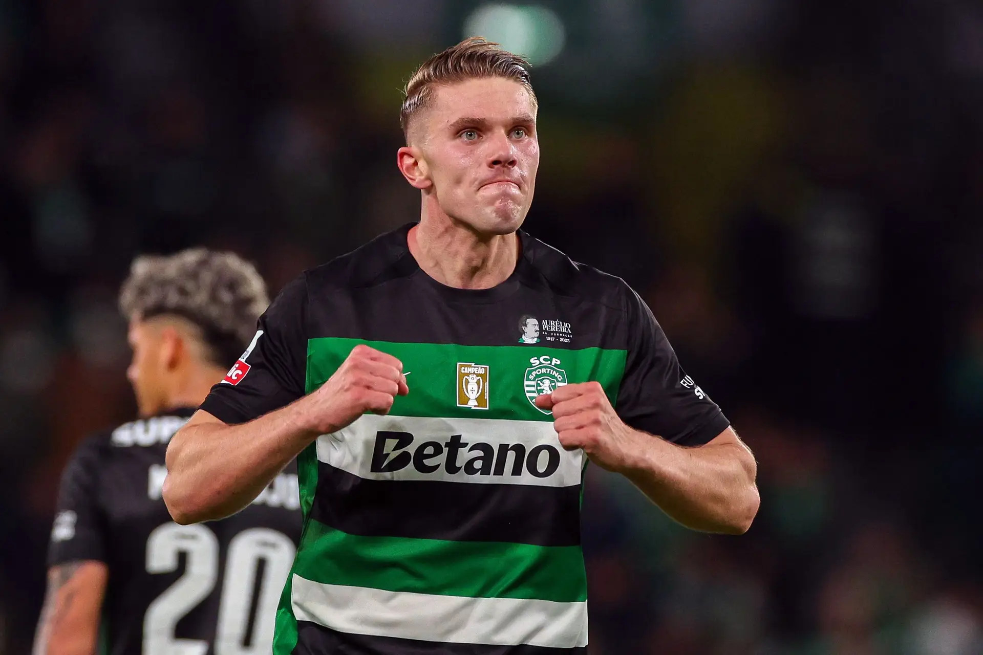 Berita transfer sepak bola 7.7: Arsenal menyelesaikan kesepakatan pribadi dengan Gyokeres, Man City mengincar Dumfries untuk menggantikan Walker - foto 2