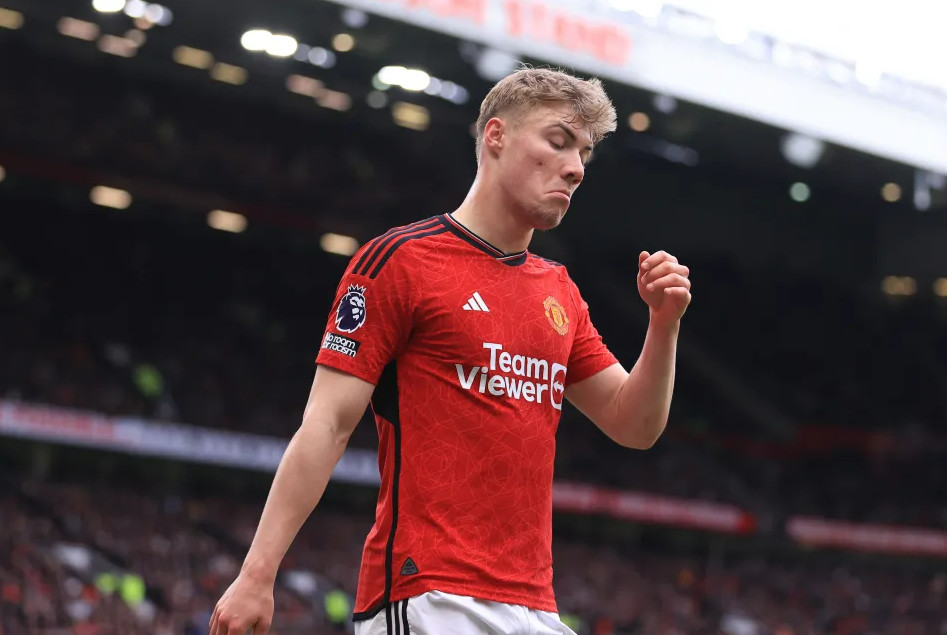 فٹ بال کی منتقلی کی خبریں 18 اگست: مین یونائیٹڈ نے رشتہ ختم کر دیا، ہوجلنڈ چھوڑنے پر مجبور - تصویر 2