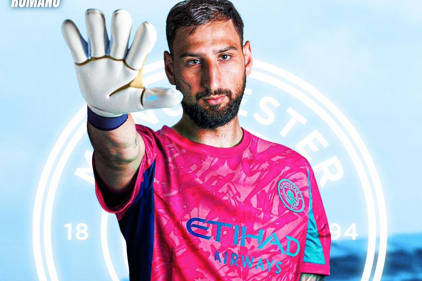 Tin chuyển nhượng bóng đá ngày cuối hè 2025: Man United đón thủ môn mới, nhưng không phải Emiliano Martinez - ảnh 5