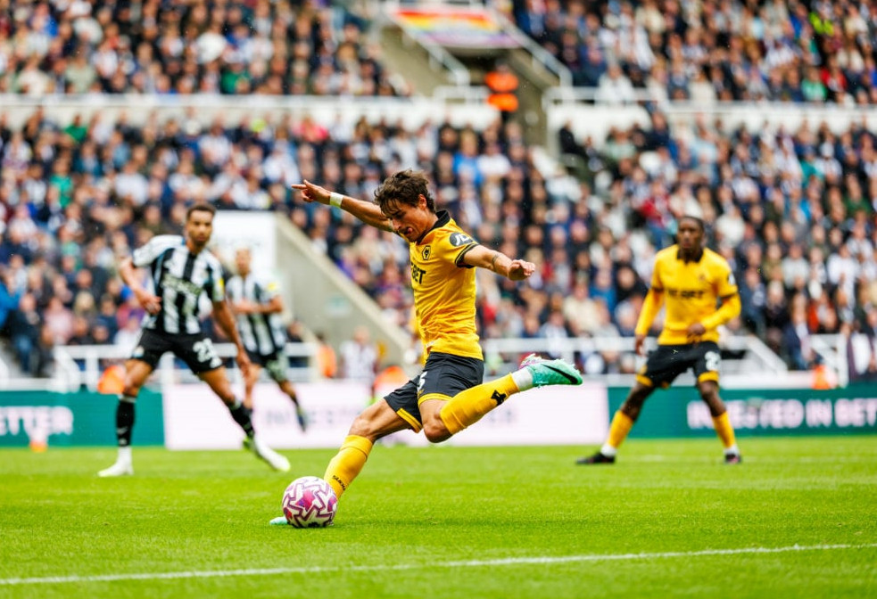 យោបល់លើការប្រកួត Wolves vs Leeds ម៉ោង 9:00 យប់។ ថ្ងៃទី 20 ខែកញ្ញា: Wolves បានវង្វេងផ្លូវរបស់ពួកគេ - រូបថត 2