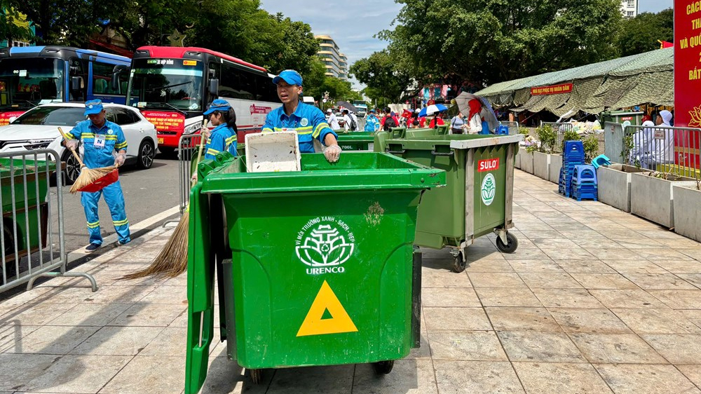 Hà Nội: Tăng phí thu gom rác thải sinh hoạt từ quý I.2026