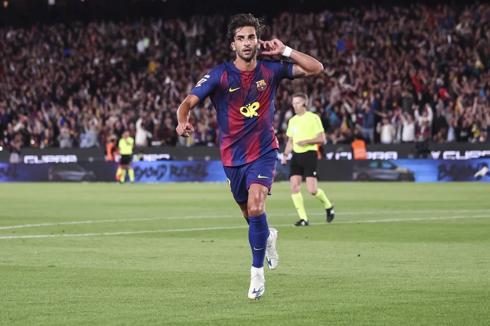 Notícias de transferências de 13 de agosto: Barcelona se prepara para vender Torres, Lewis-Skelly pode deixar o Arsenal - imagem 3
