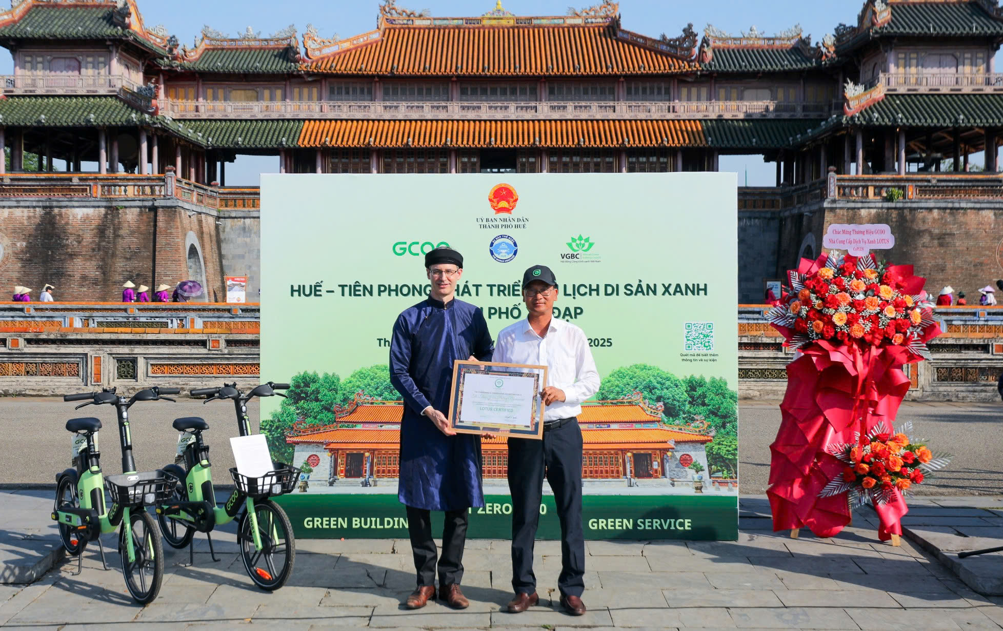 Thai Hoa Palace is the first cultural heritage in Vietnam to meet LOTUS Green Building standards - photo 1