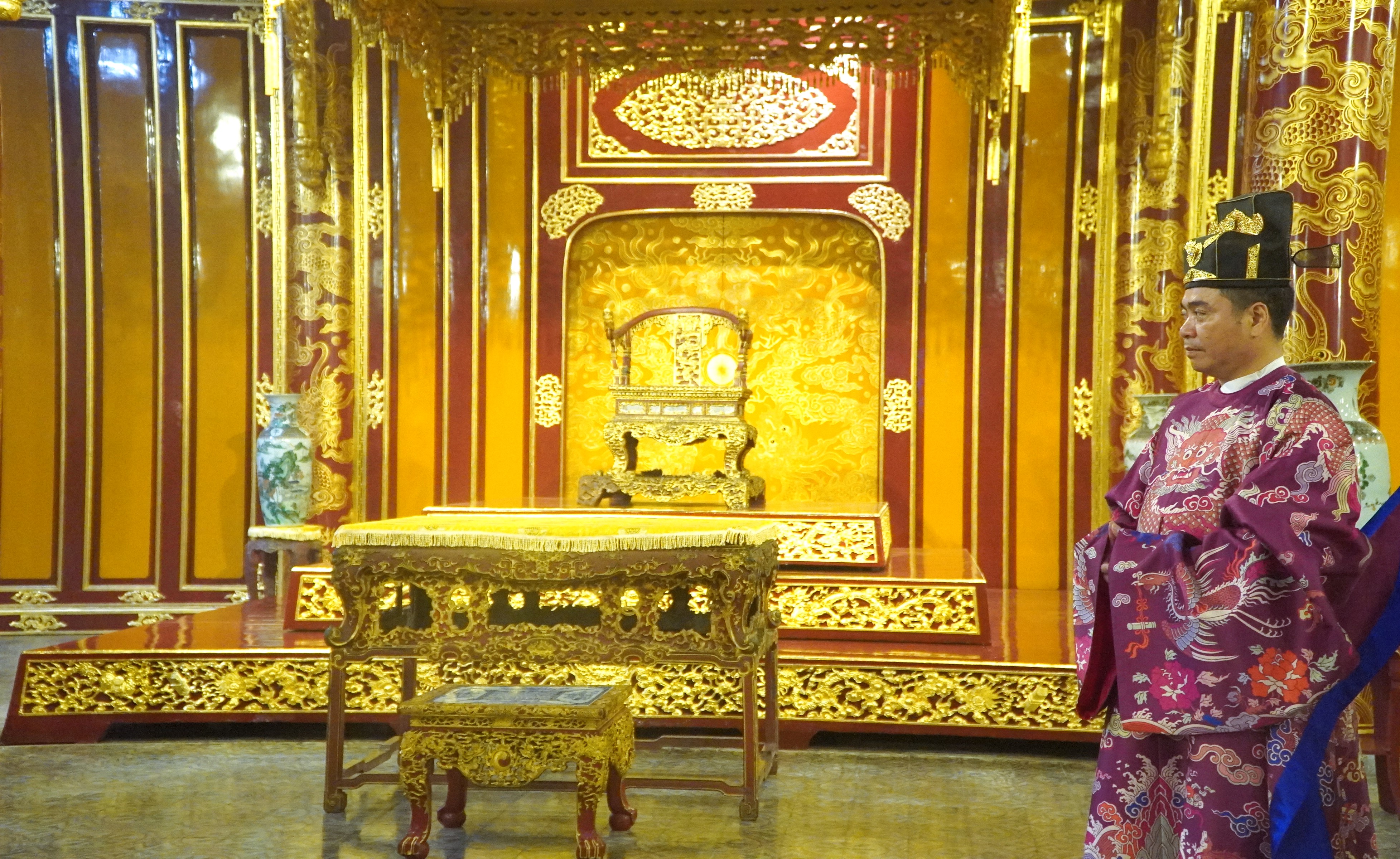 Kultur-, idretts- og turismedepartementet ble enige om å opprette et vitenskapelig råd for å «redde» Nguyen-dynastiets trone – bilde 1