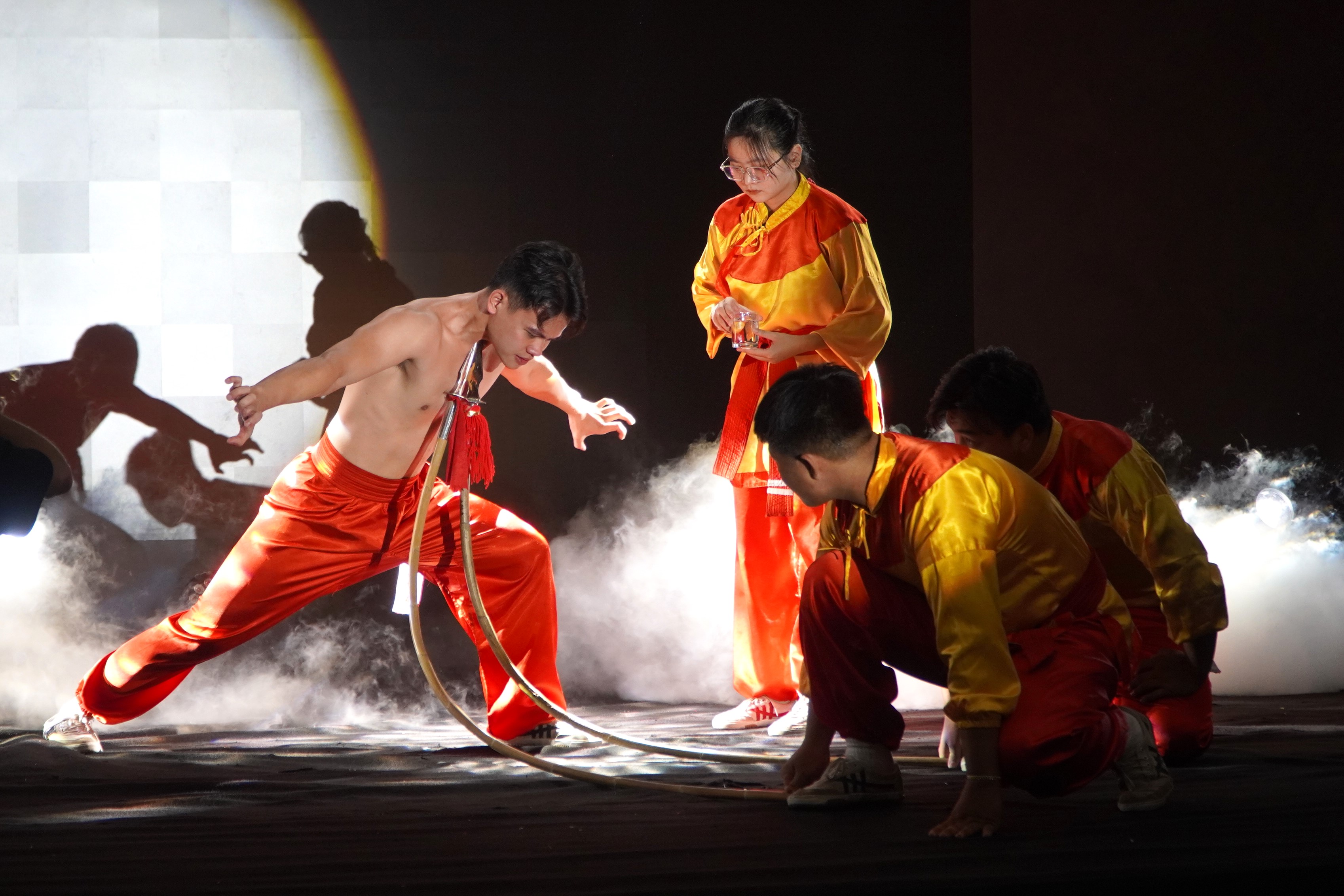 ह्यू में सांस्कृतिक और कलात्मक पर्यटन उत्पादों का परिचय - फोटो 1