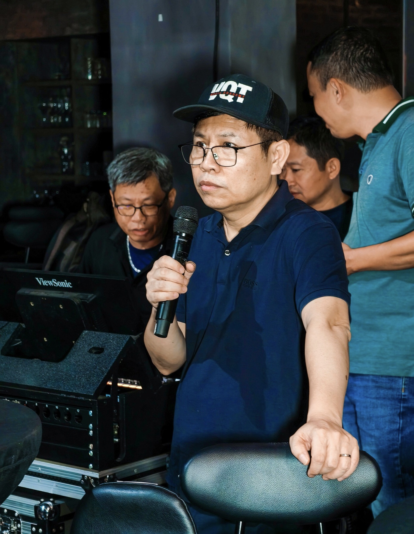 Quá nhiều lí do khiến “Về đây bốn cánh chim trời” bị huỷ  - ảnh 2