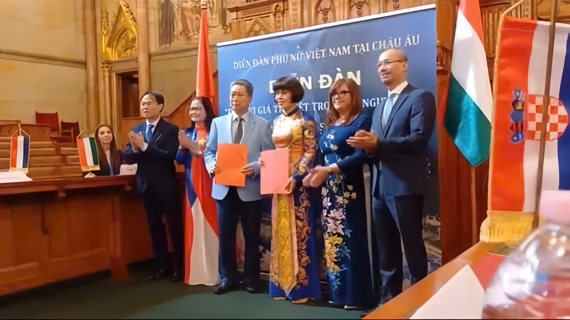 Ταξίδι για την τοποθέτηση των αξιών του Βιετνάμ στον παγκόσμιο χάρτη - φωτογραφία 1